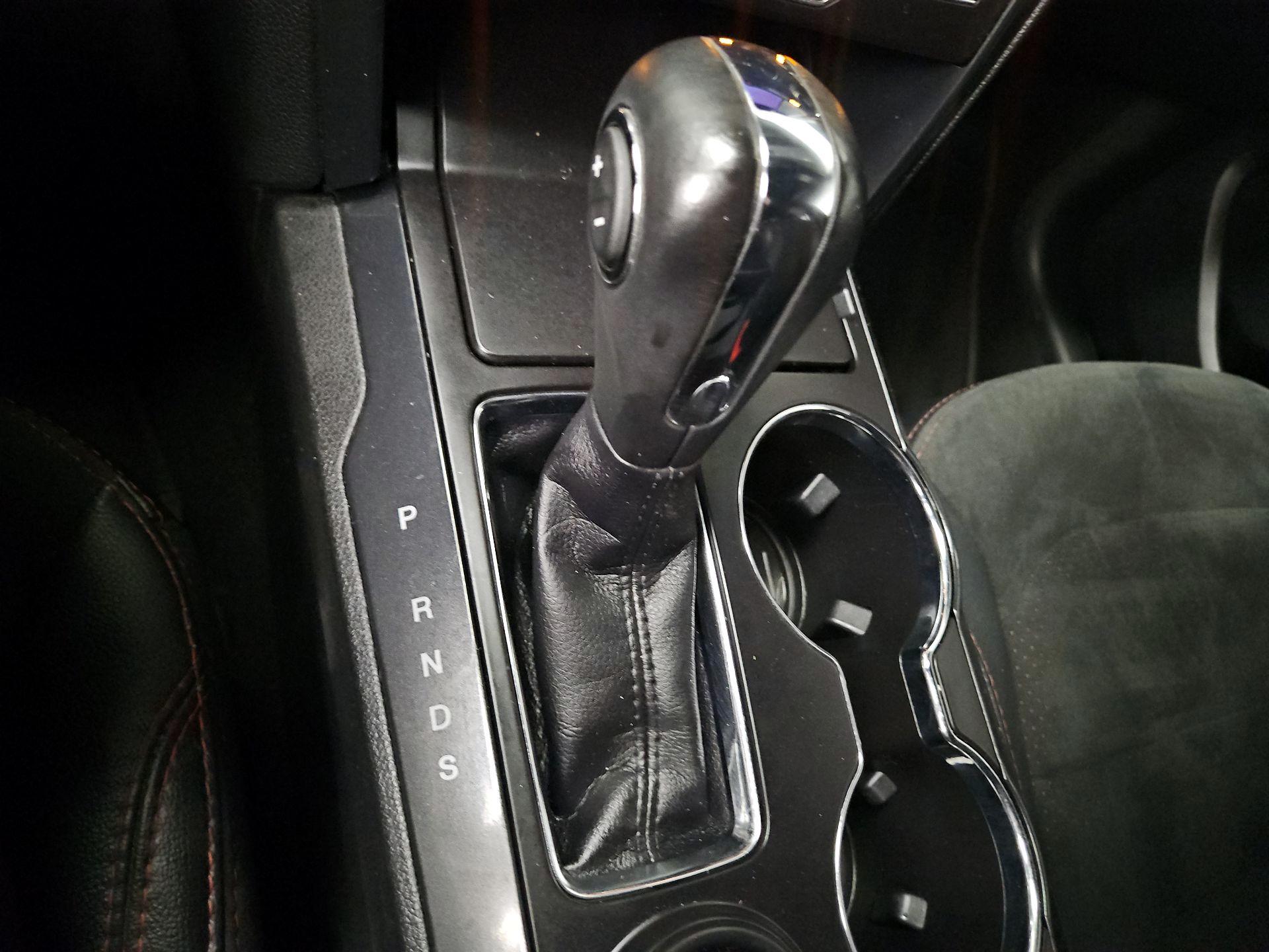 Thumbnail: 2019 Ford Explorer - 18