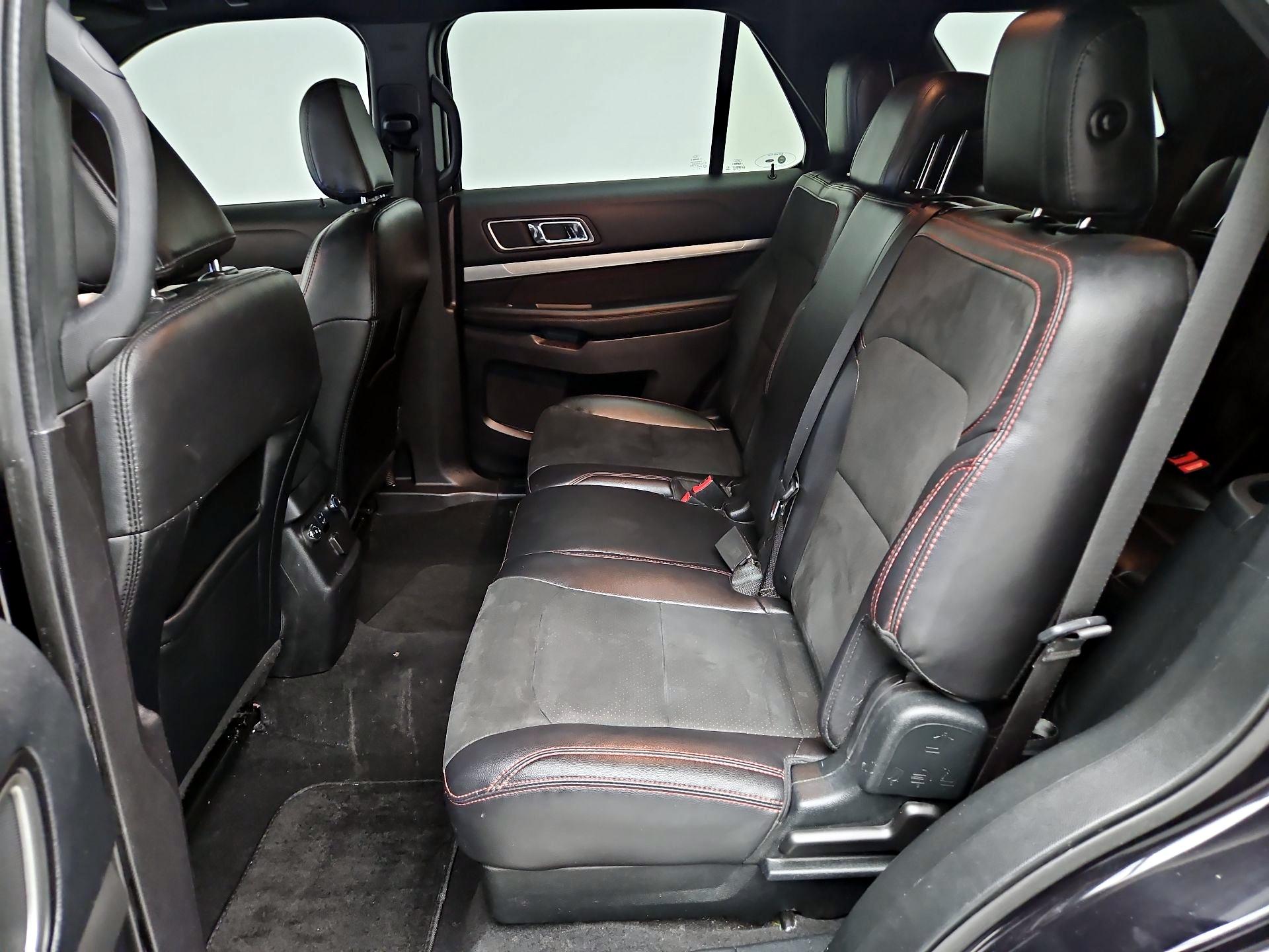 Thumbnail: 2019 Ford Explorer - 20