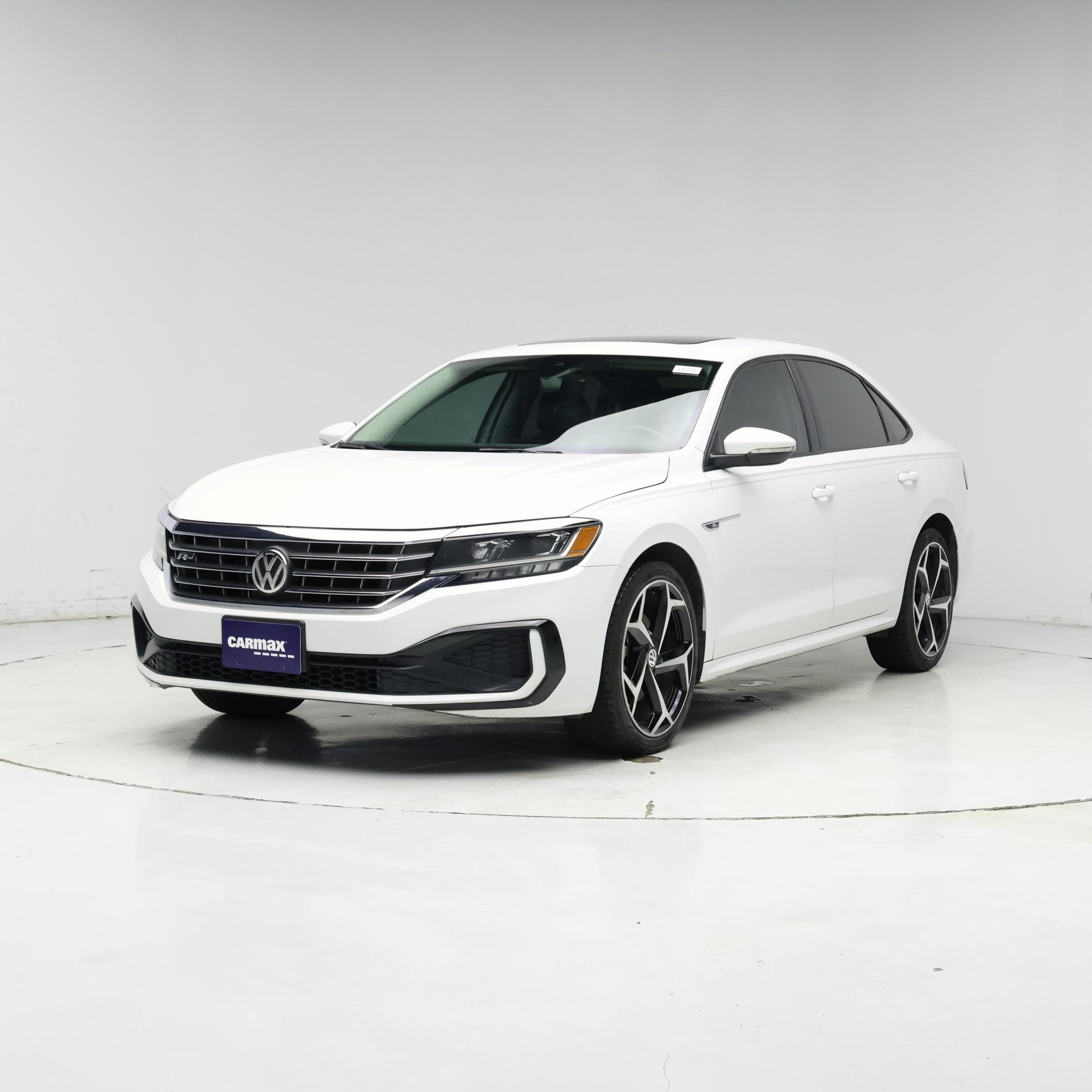Thumbnail: 2020 Volkswagen Passat - 4