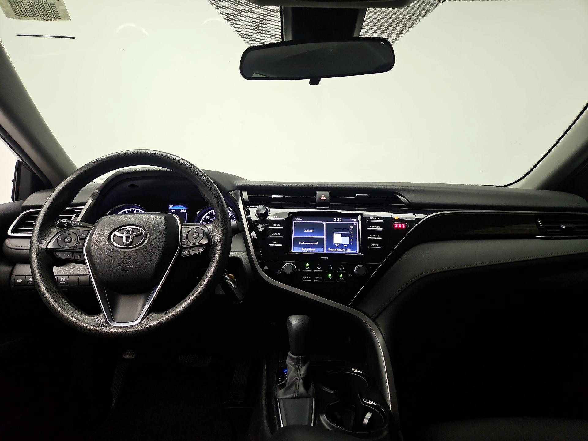 Thumbnail: 2020 Toyota Camry - 9