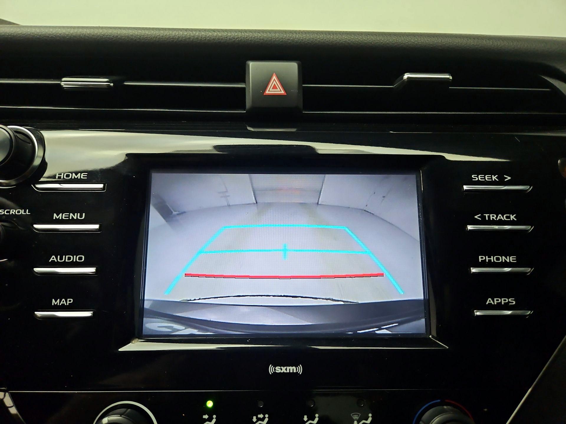 Thumbnail: 2020 Toyota Camry - 14