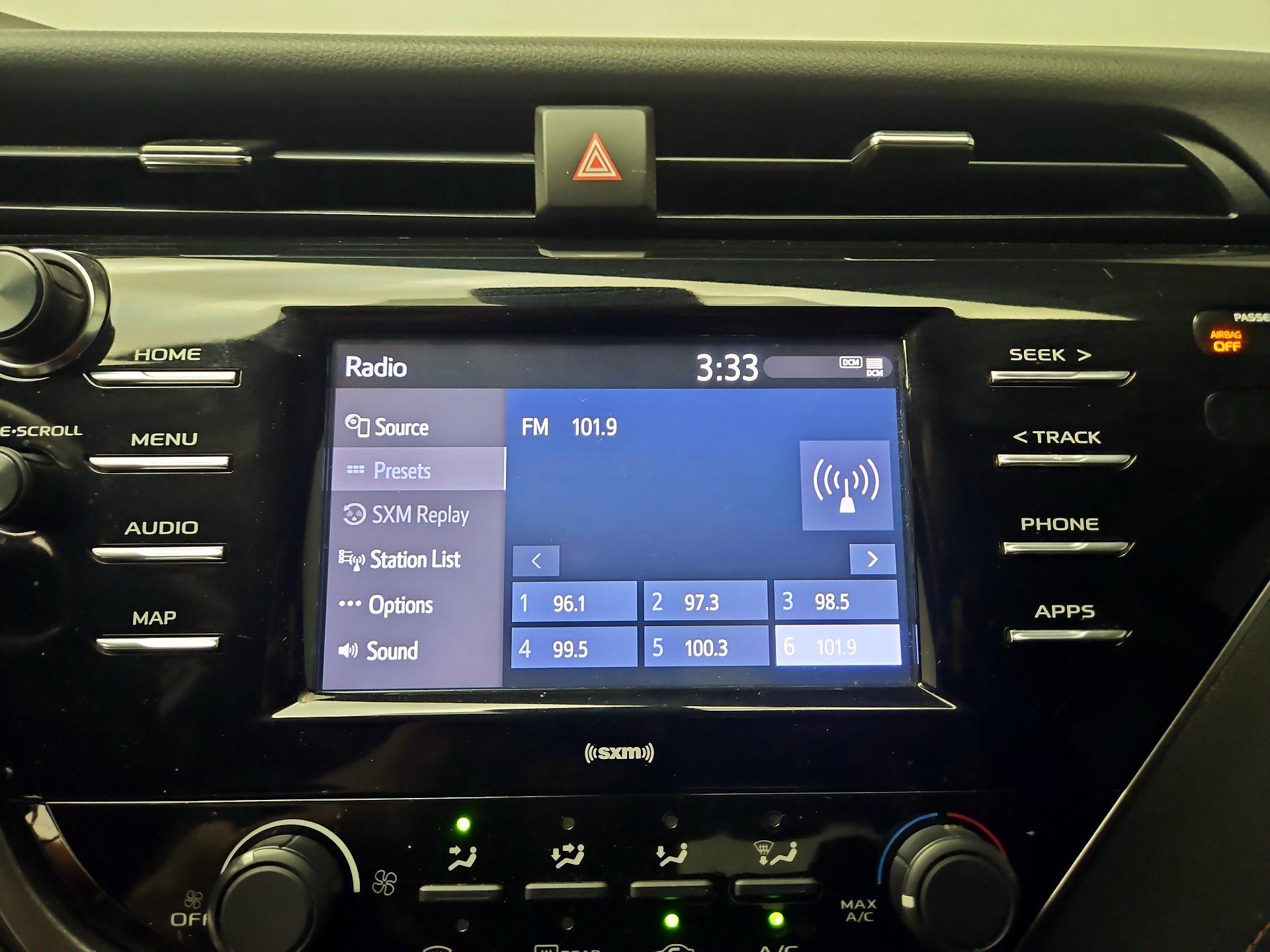 Thumbnail: 2020 Toyota Camry - 15