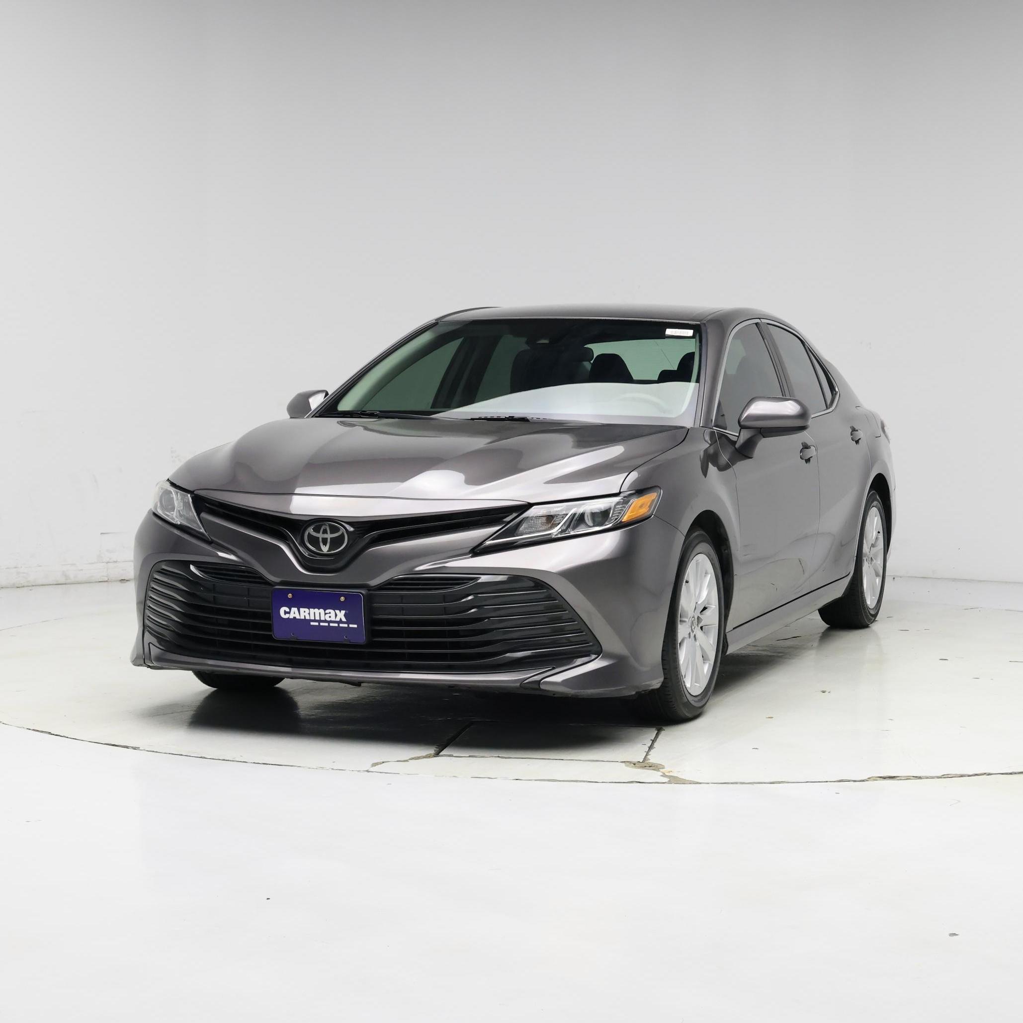 Thumbnail: 2020 Toyota Camry - 4