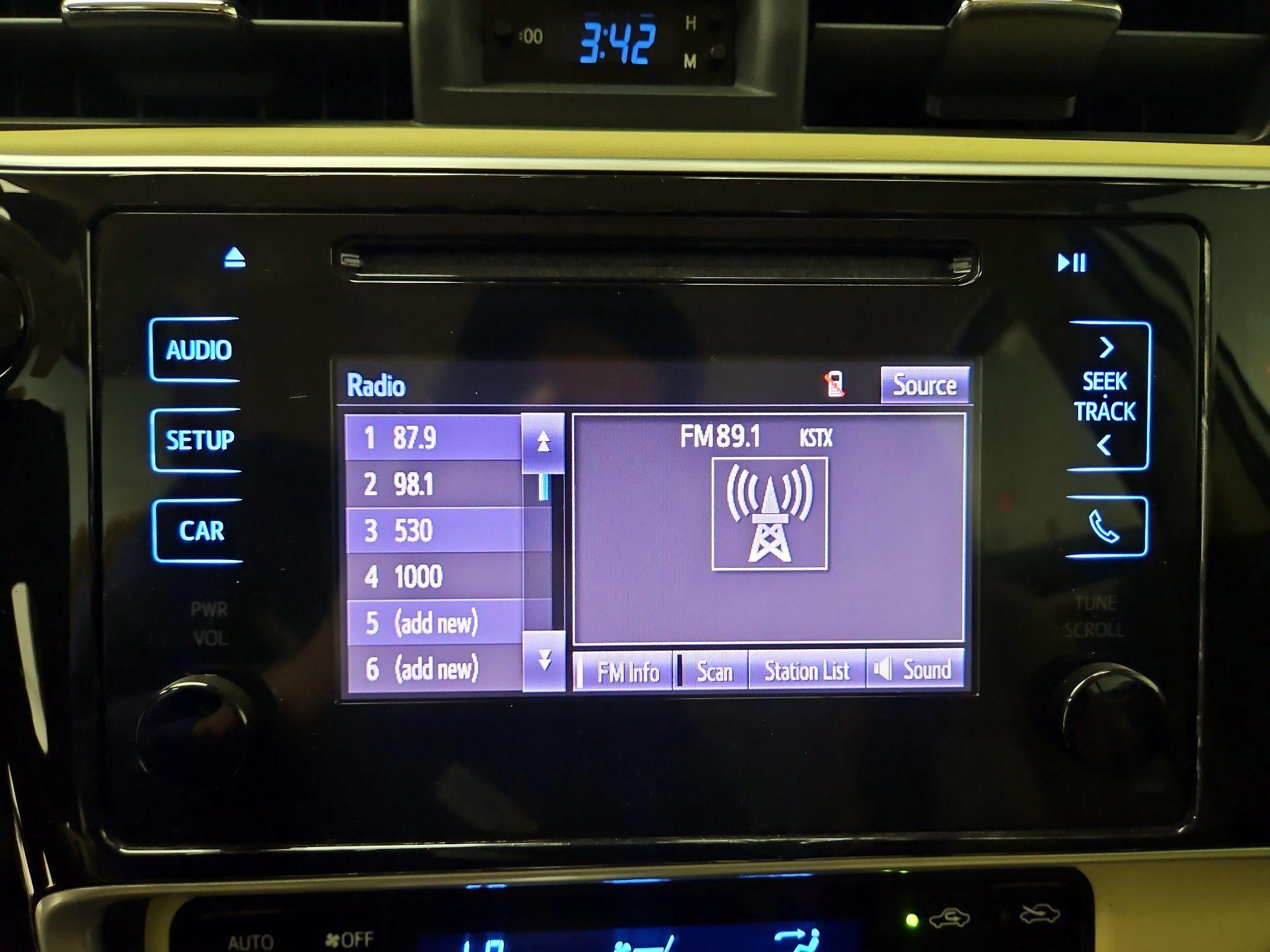 Thumbnail: 2019 Toyota Corolla - 15