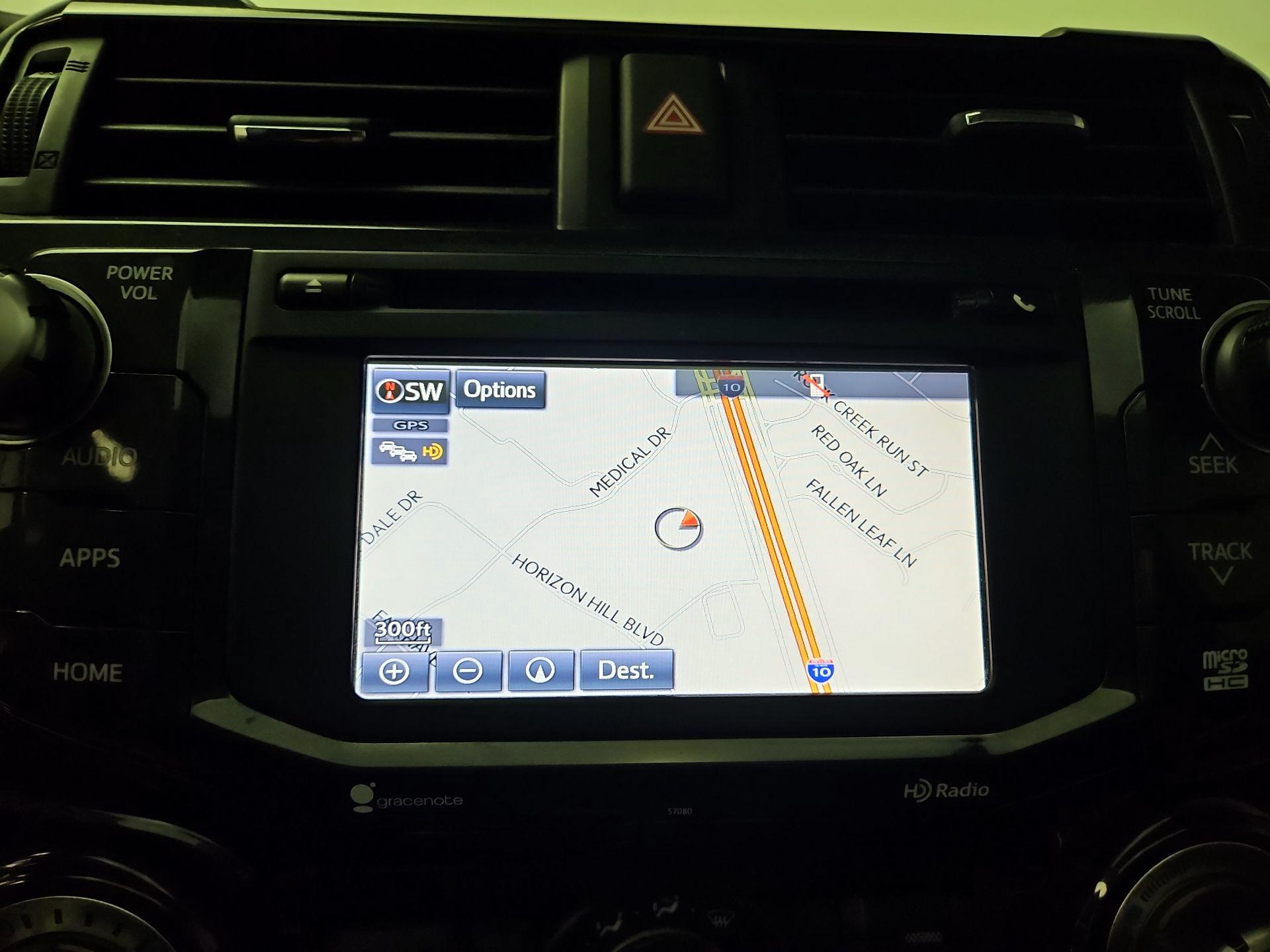 Thumbnail: 2014 Toyota 4Runner - 14