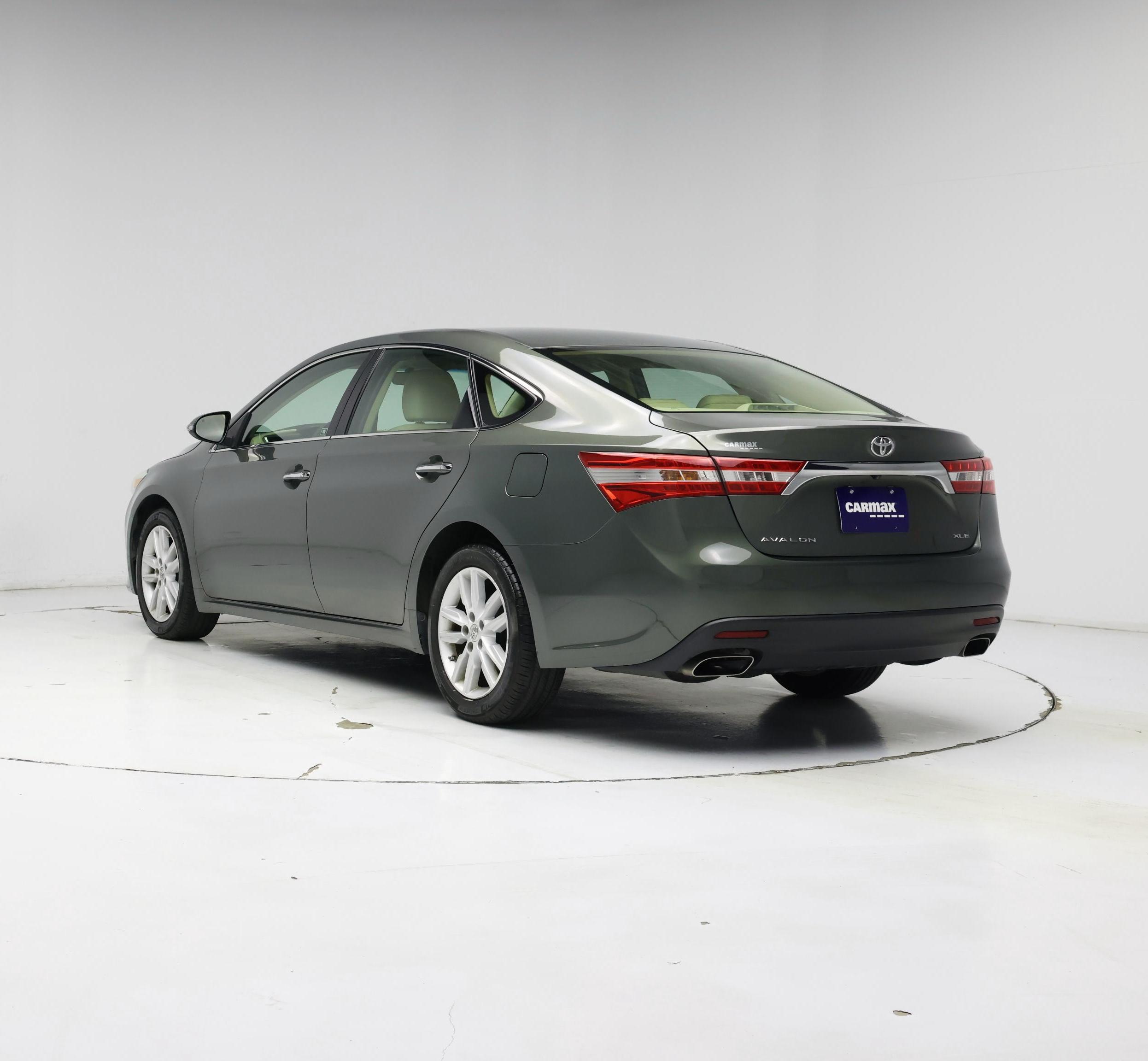 Thumbnail: 2014 Toyota Avalon - 2