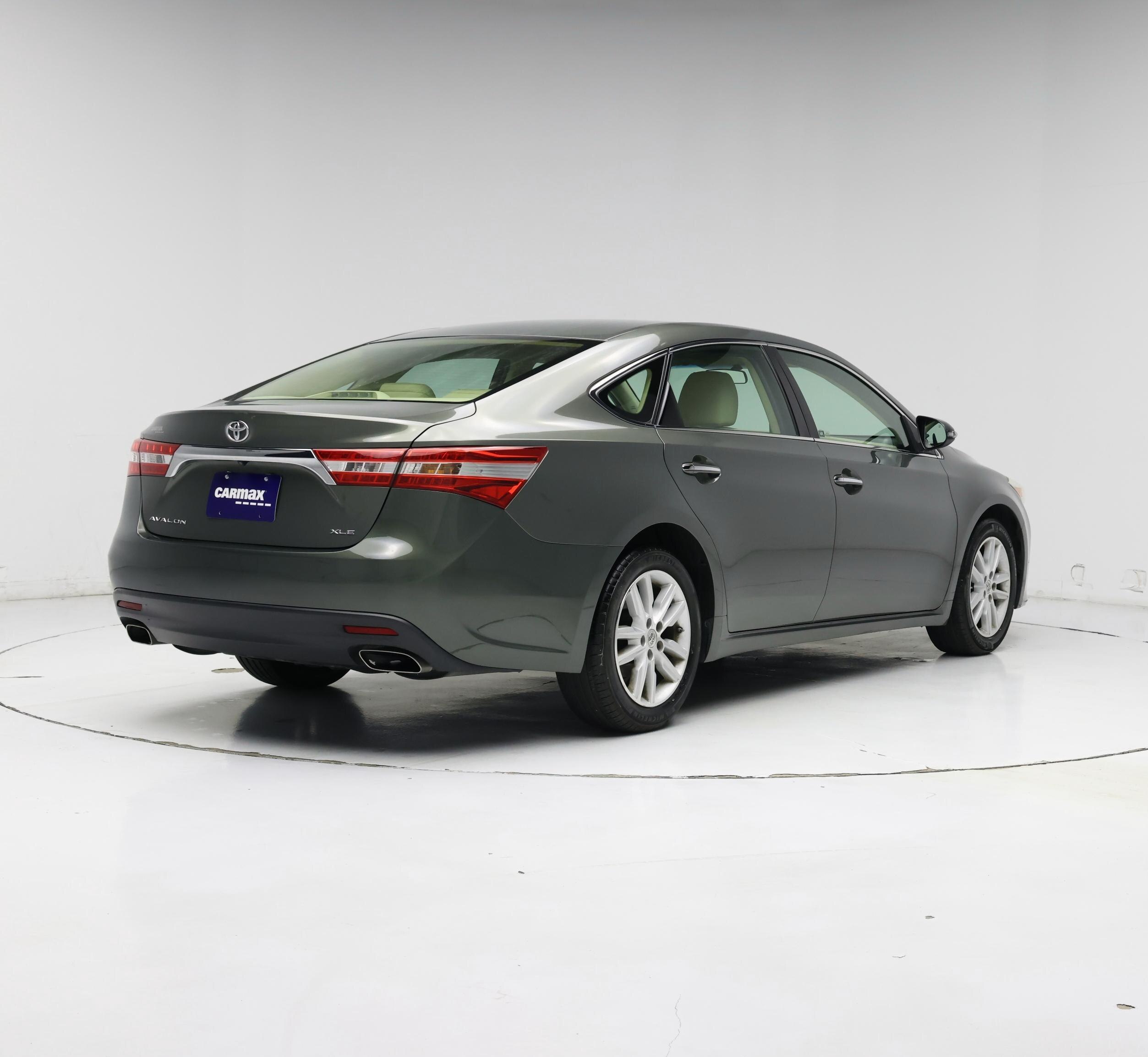 Thumbnail: 2014 Toyota Avalon - 8