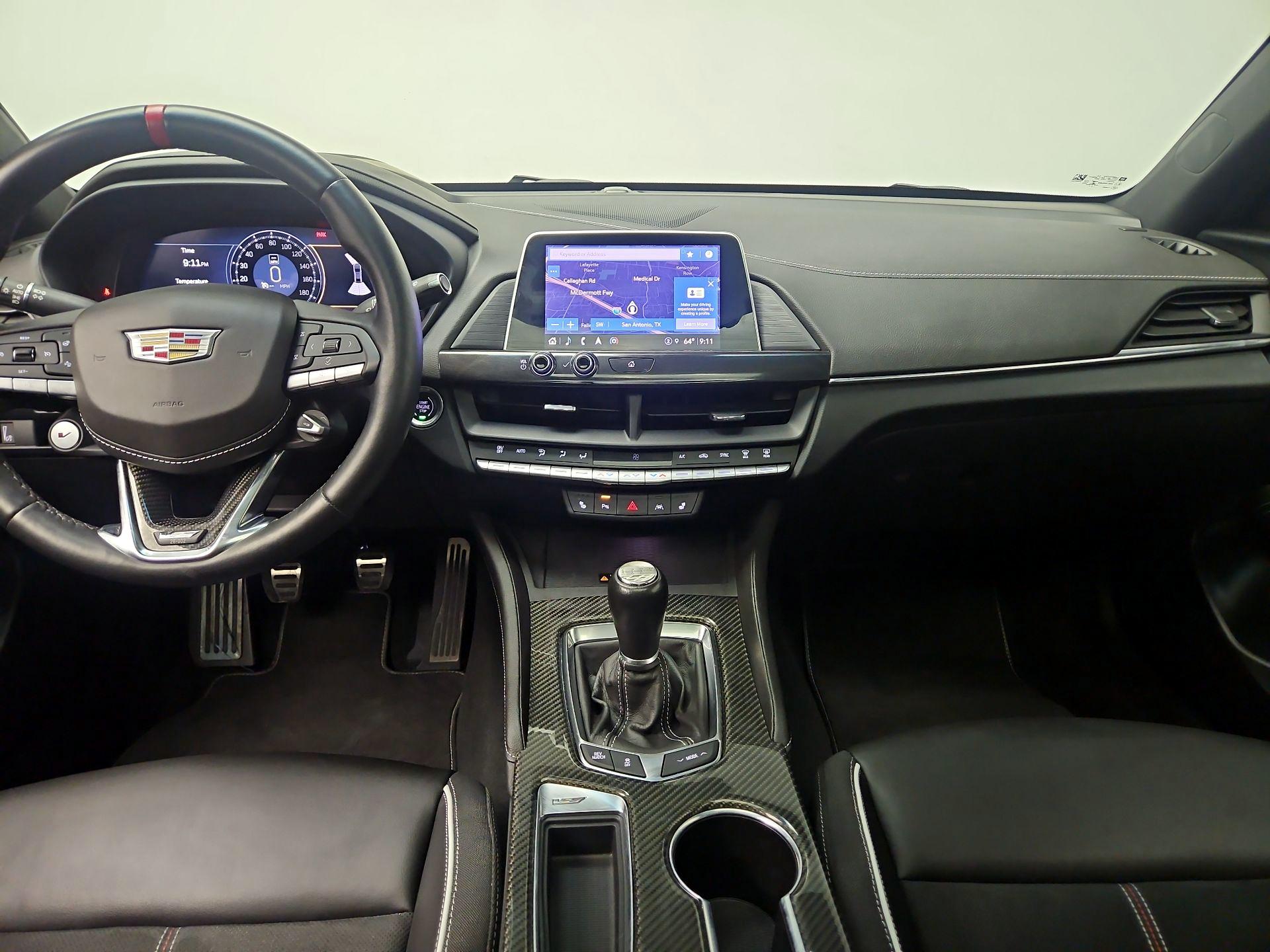 Thumbnail: 2023 Cadillac CT4 - 9