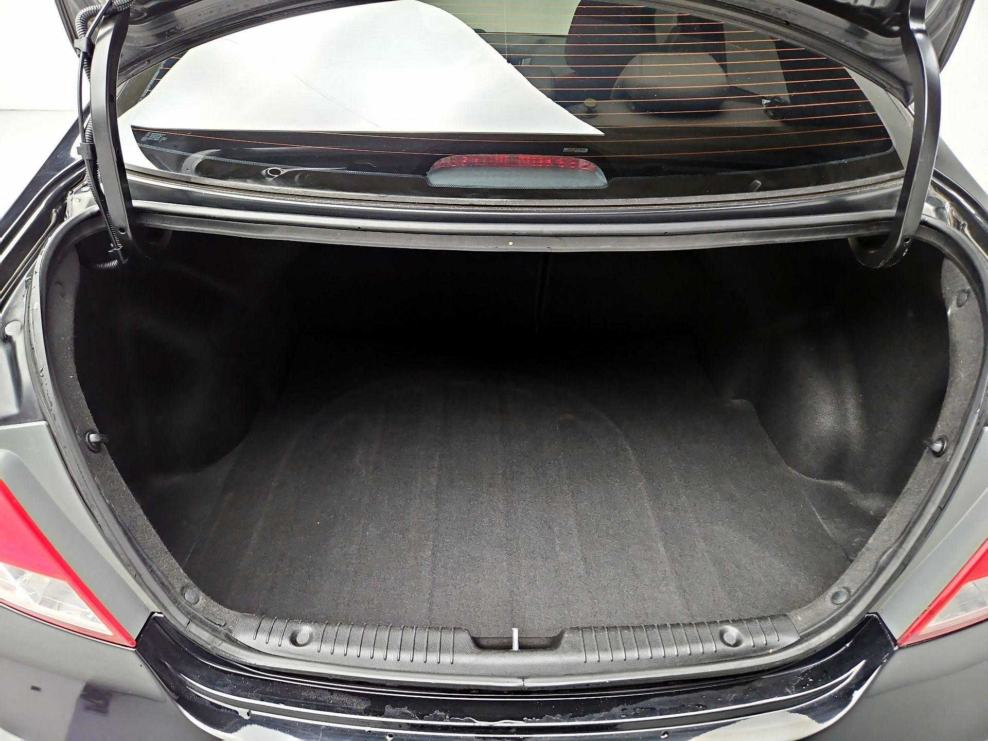 Thumbnail: 2016 Hyundai Accent - 19