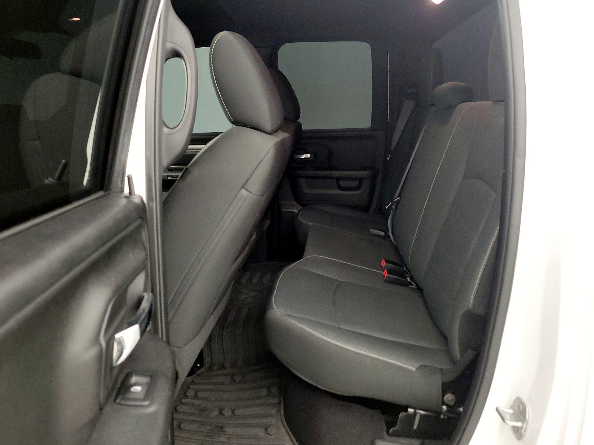 Thumbnail: 2022 RAM 1500 Classic - 19