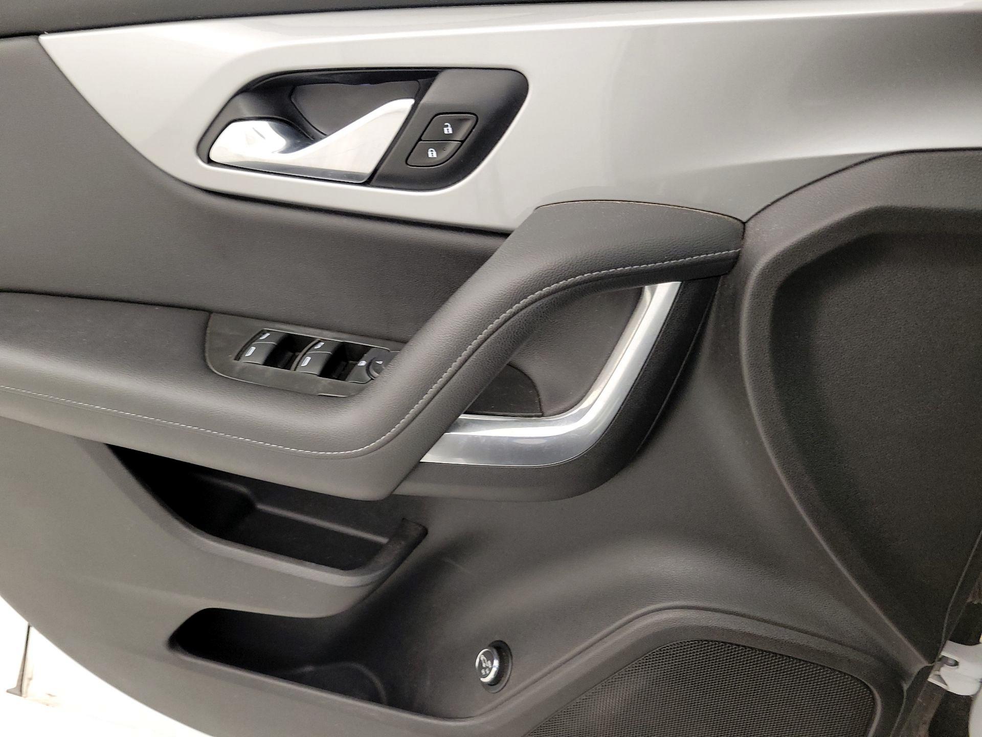 Thumbnail: 2021 Chevrolet Blazer - 12