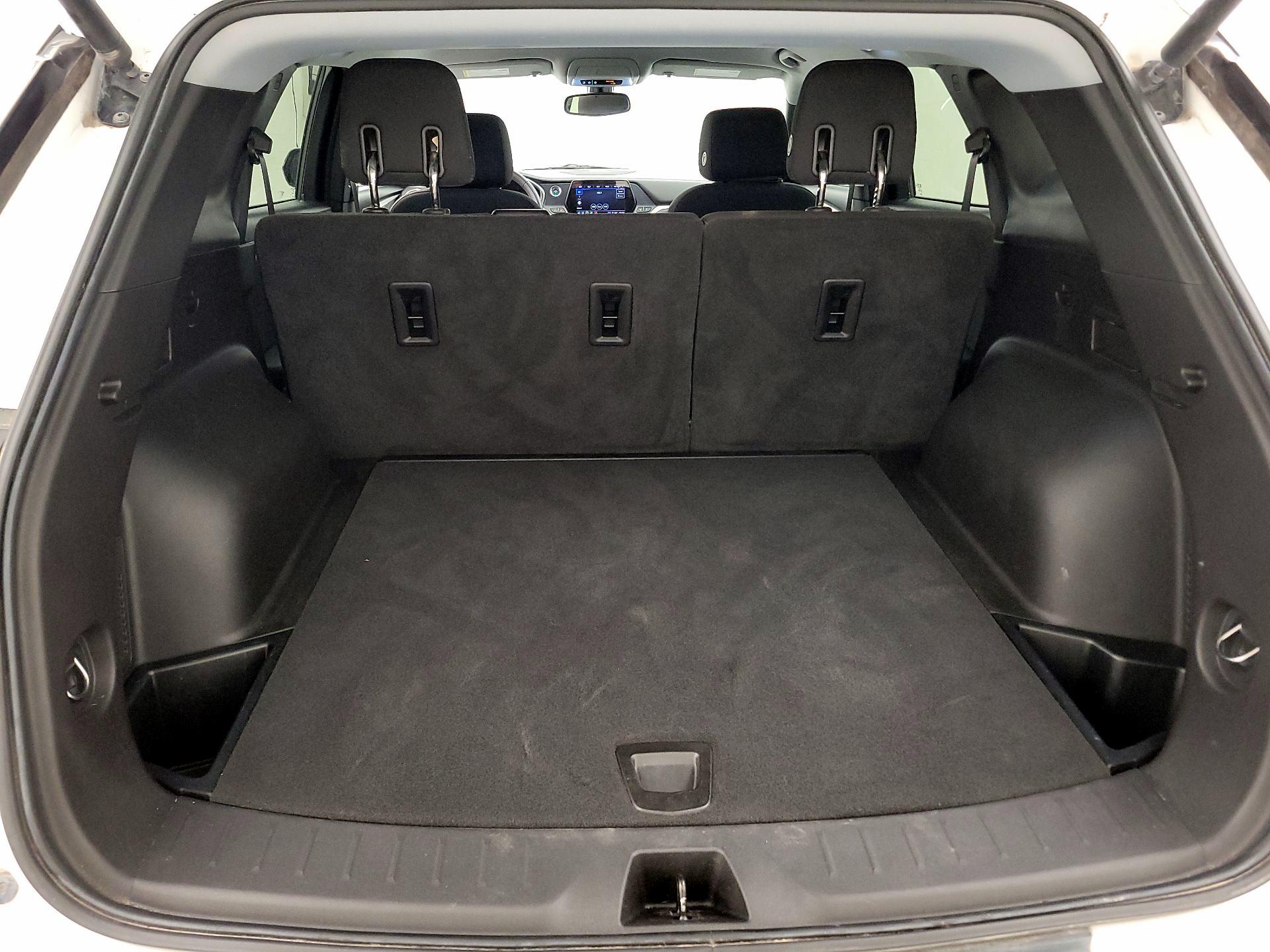 Thumbnail: 2021 Chevrolet Blazer - 20