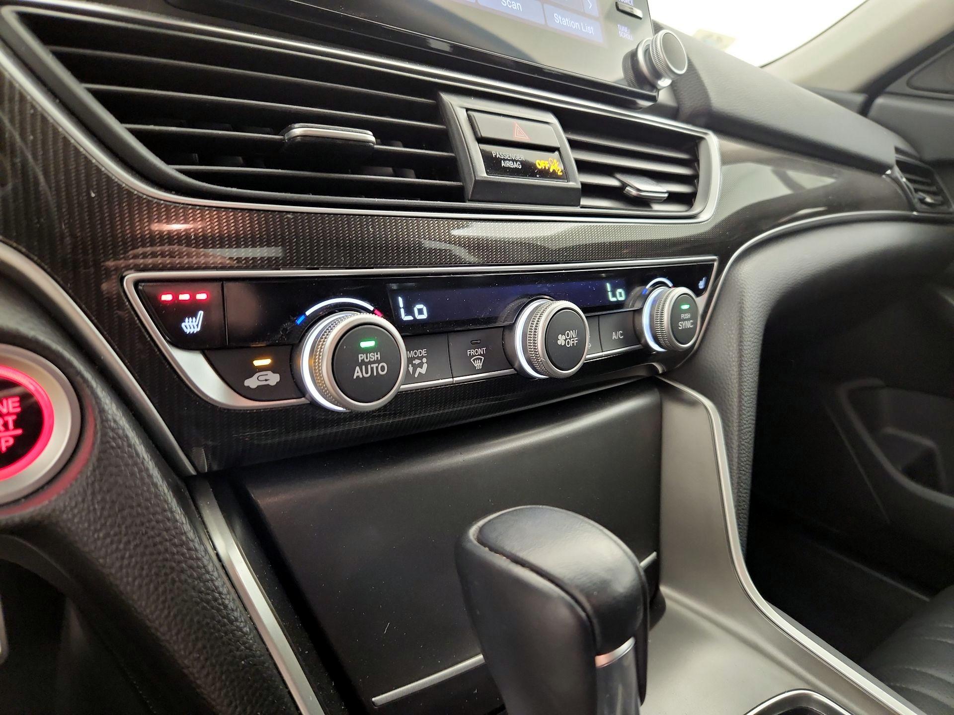 Thumbnail: 2022 Honda Accord - 16