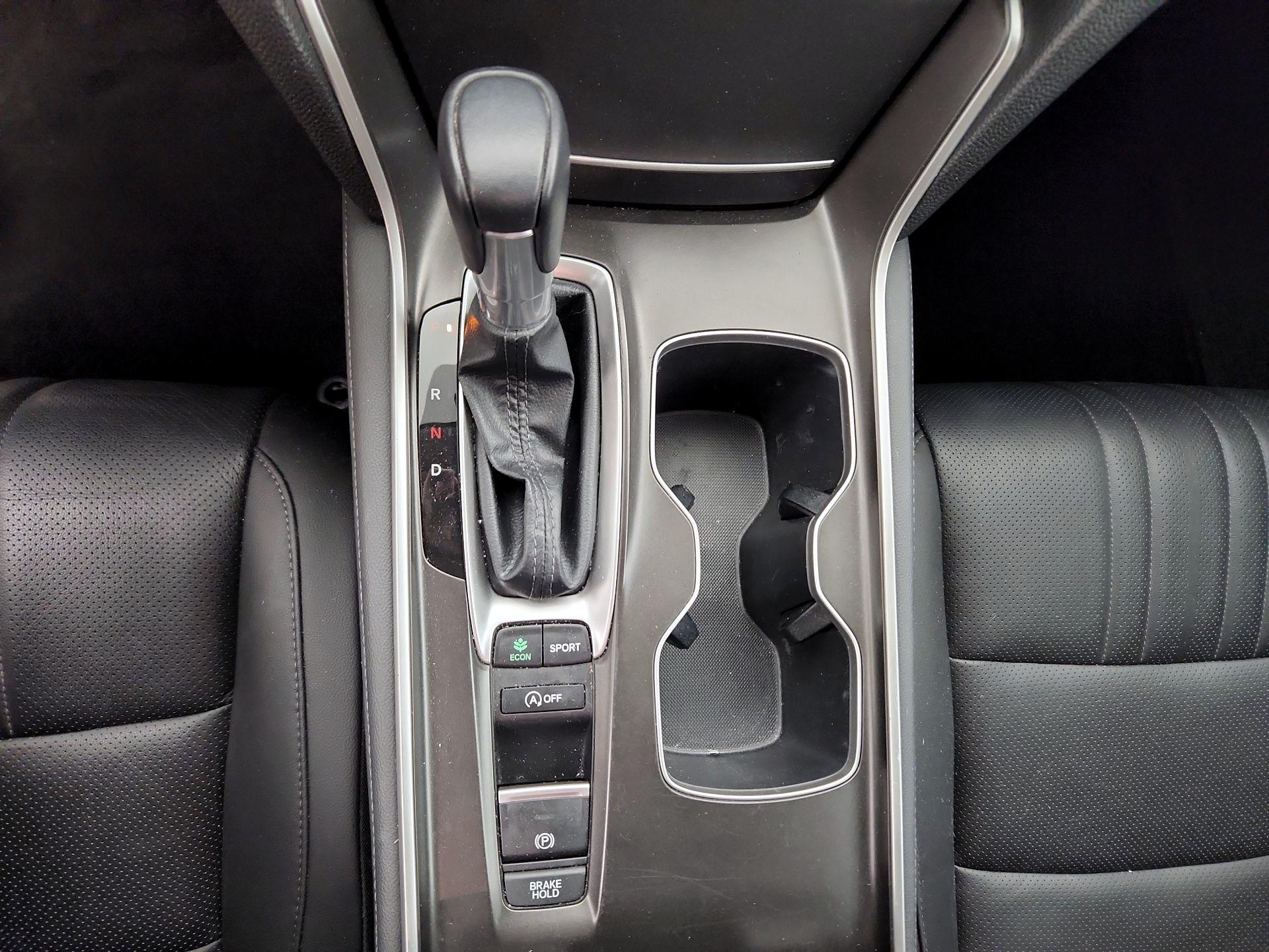 Thumbnail: 2022 Honda Accord - 17