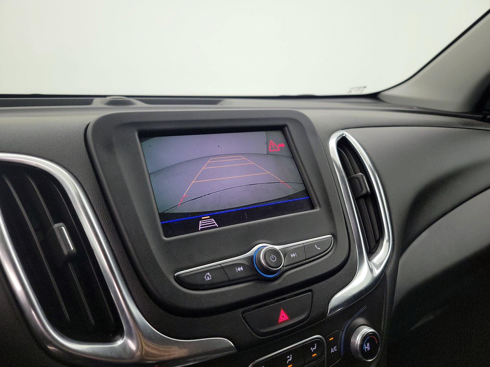 Thumbnail: 2021 Chevrolet Equinox - 14