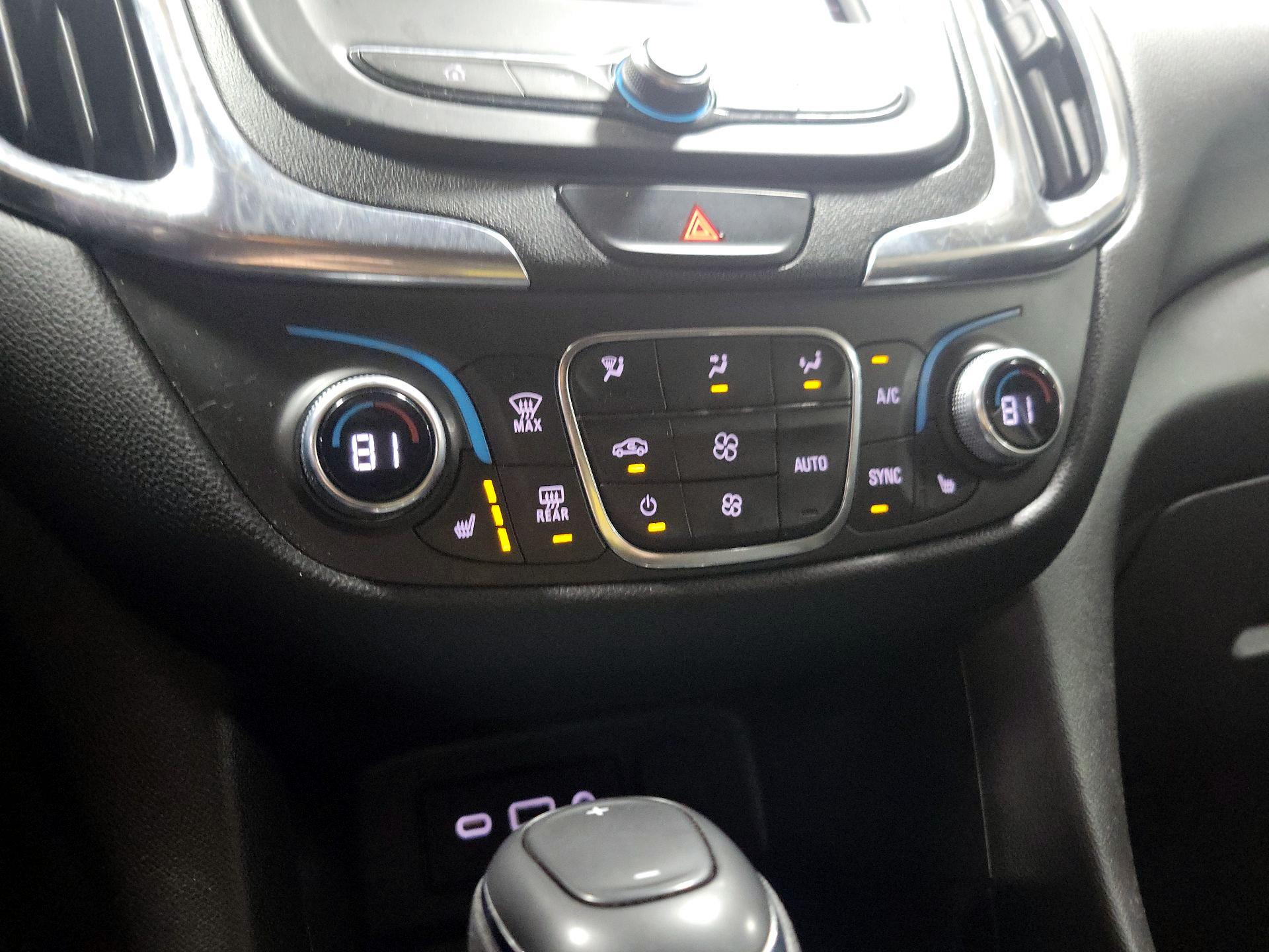 Thumbnail: 2021 Chevrolet Equinox - 16