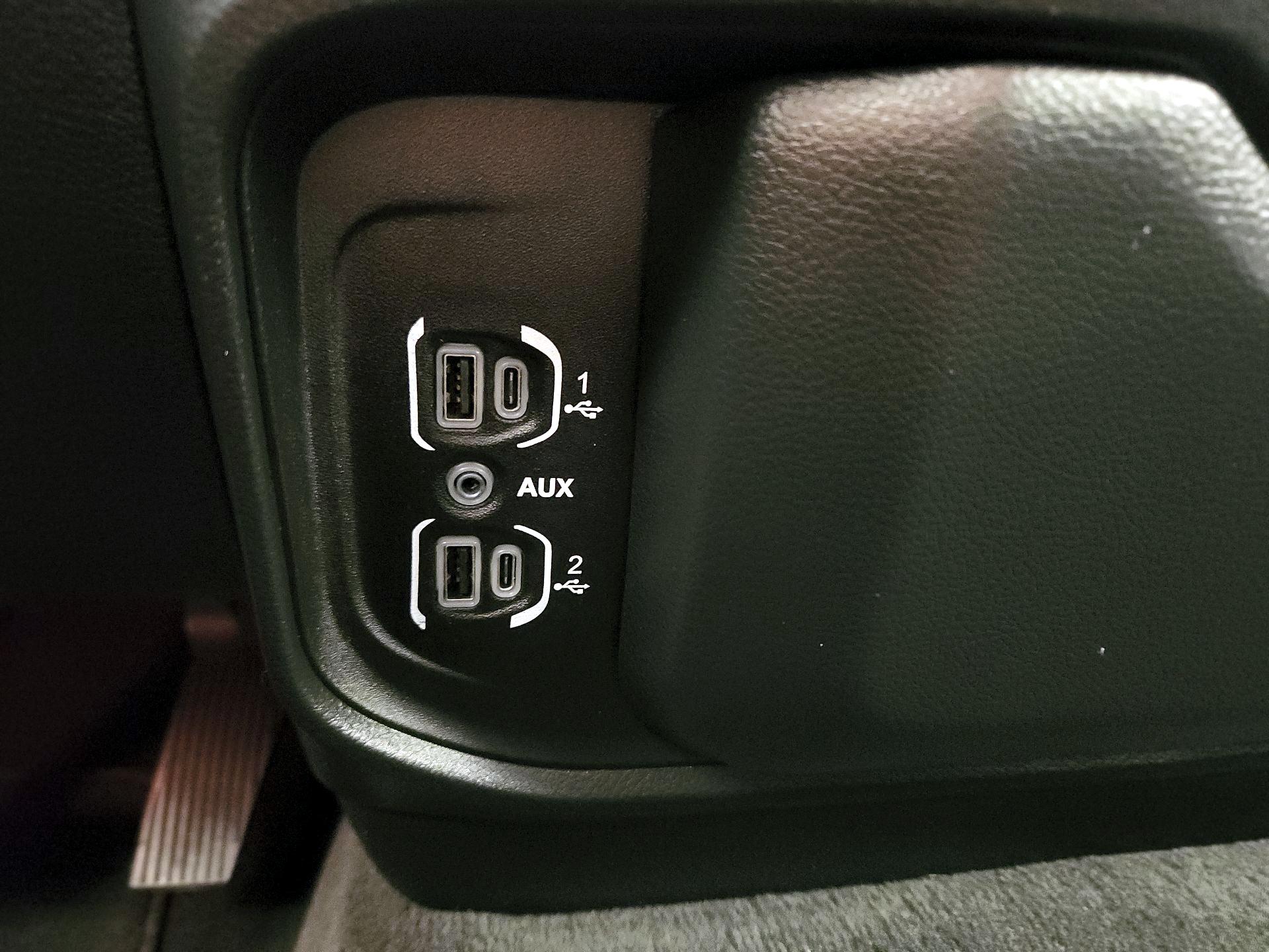 Thumbnail: 2022 RAM 1500 - 19