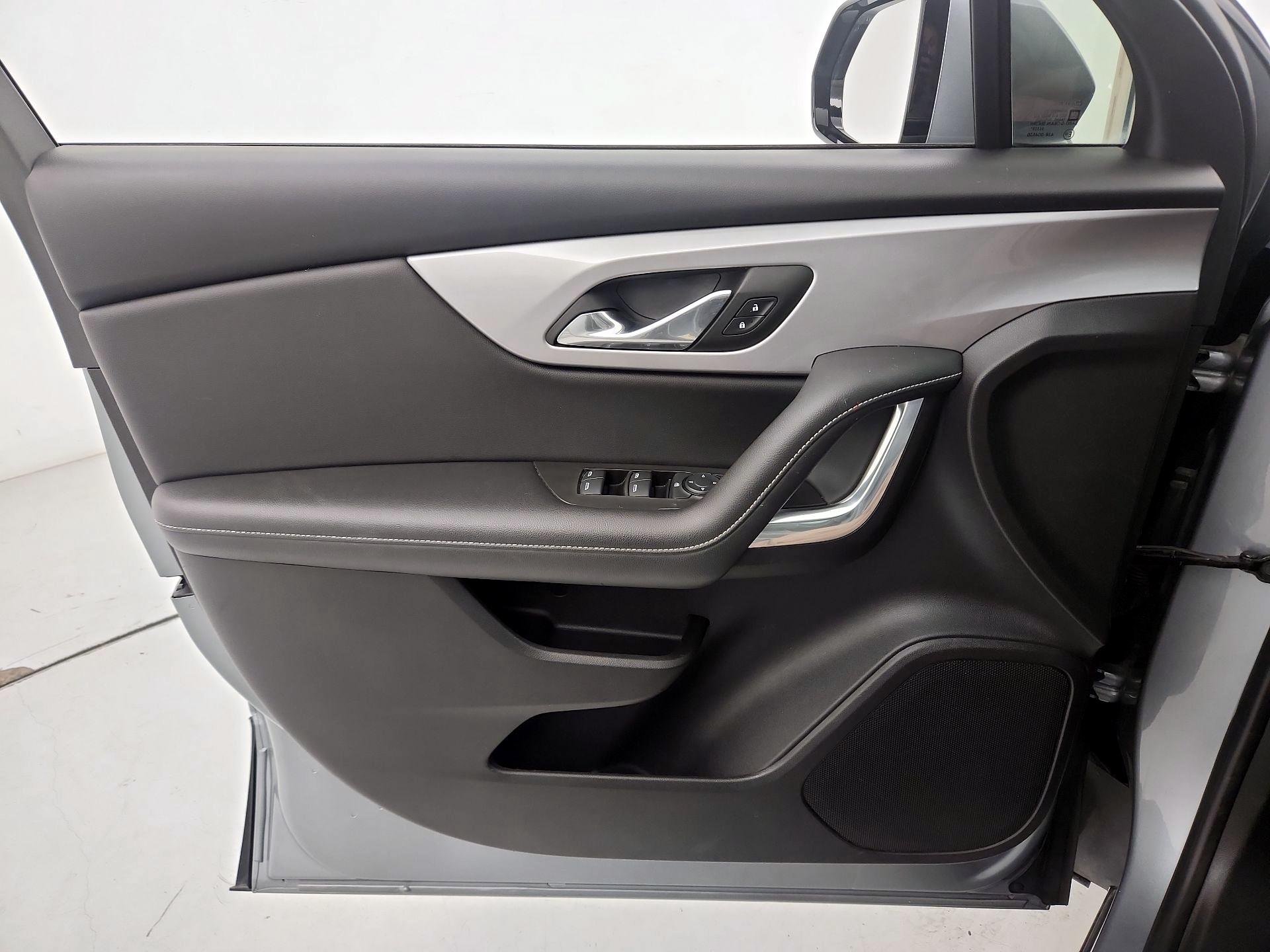 Thumbnail: 2024 Chevrolet Blazer - 12