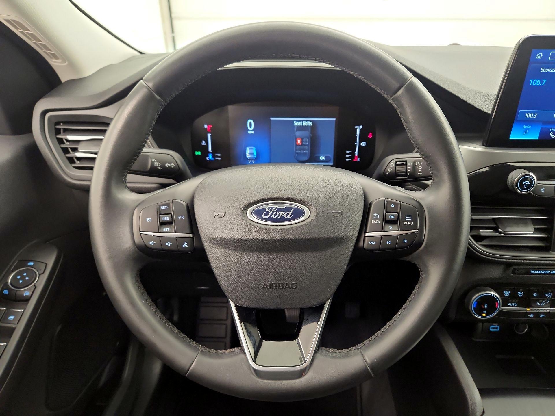 Thumbnail: 2023 Ford Escape - 10