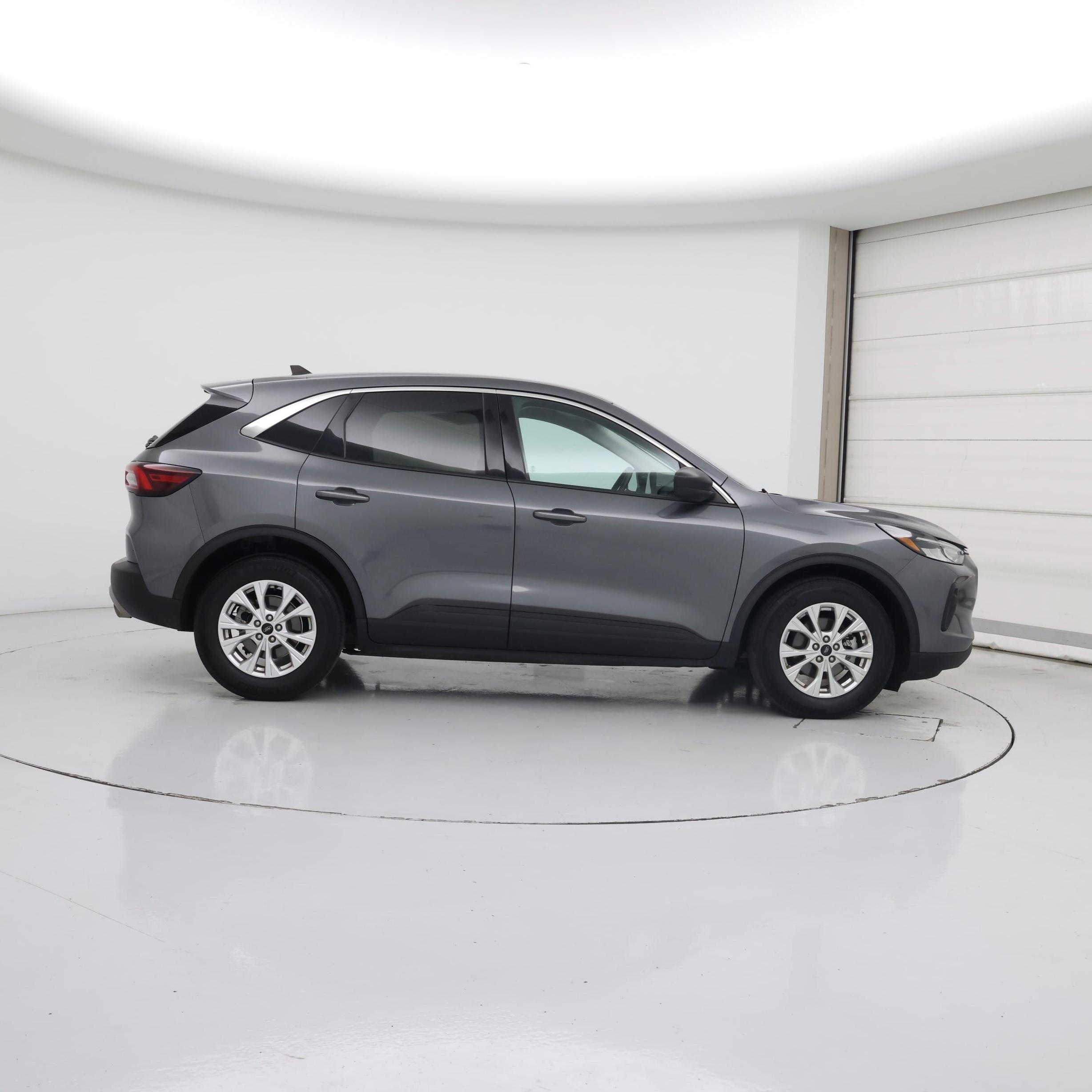 Thumbnail: 2023 Ford Escape - 7