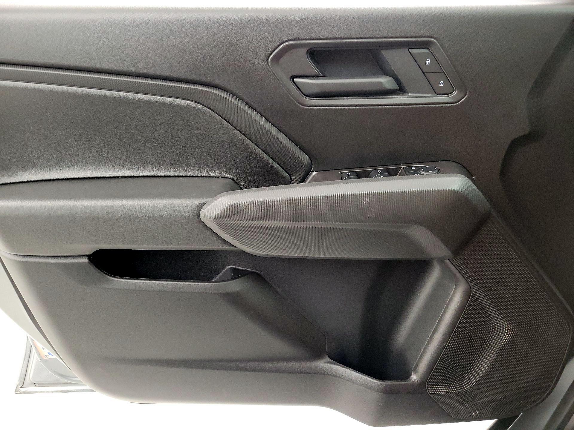 Thumbnail: 2025 Chevrolet Colorado - 12