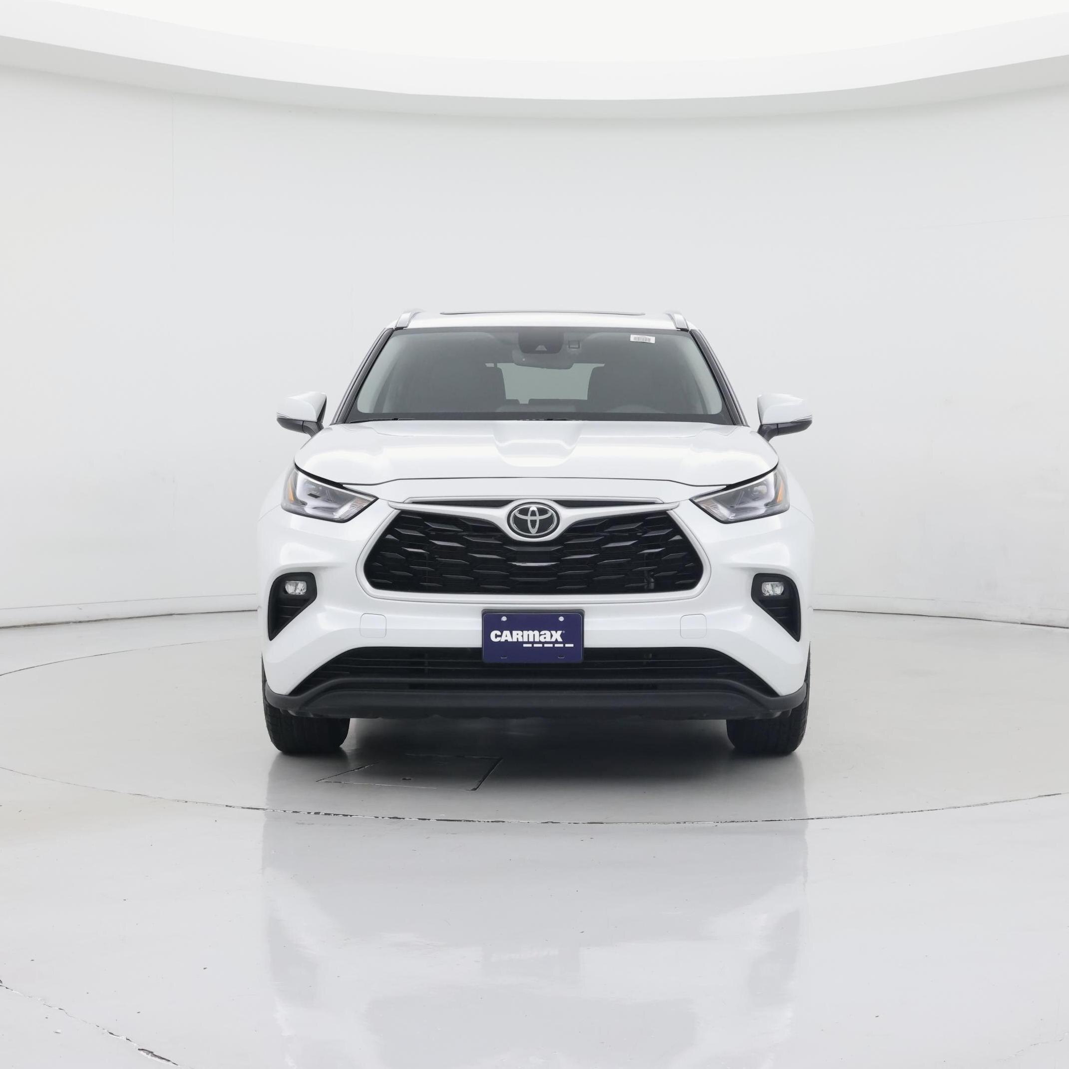 Thumbnail: 2023 Toyota Highlander - 5