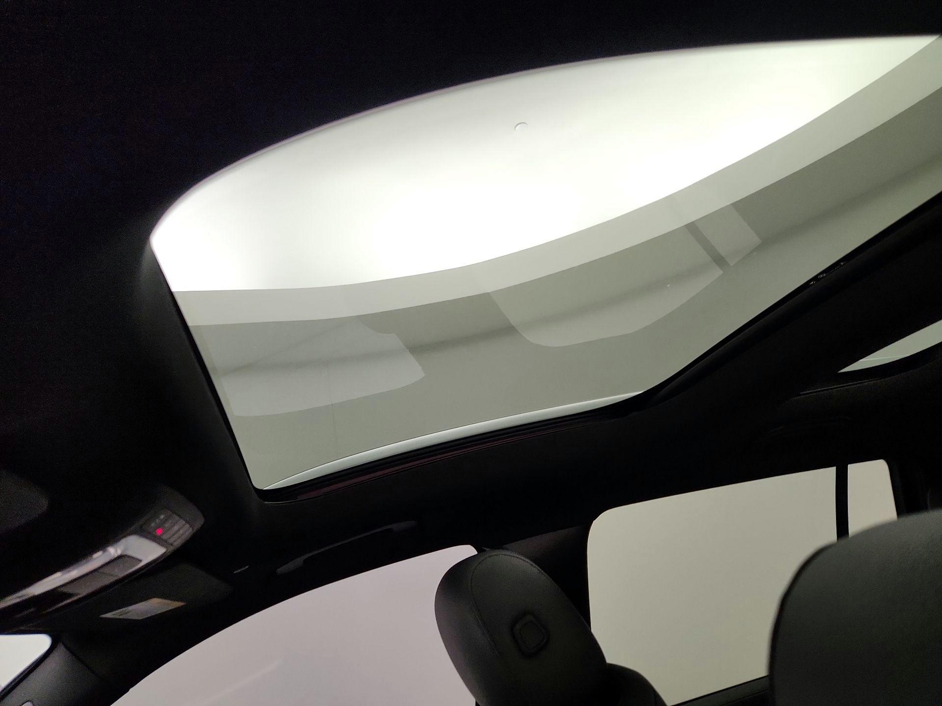 Thumbnail: 2021 Mercedes-Benz GLB - 19