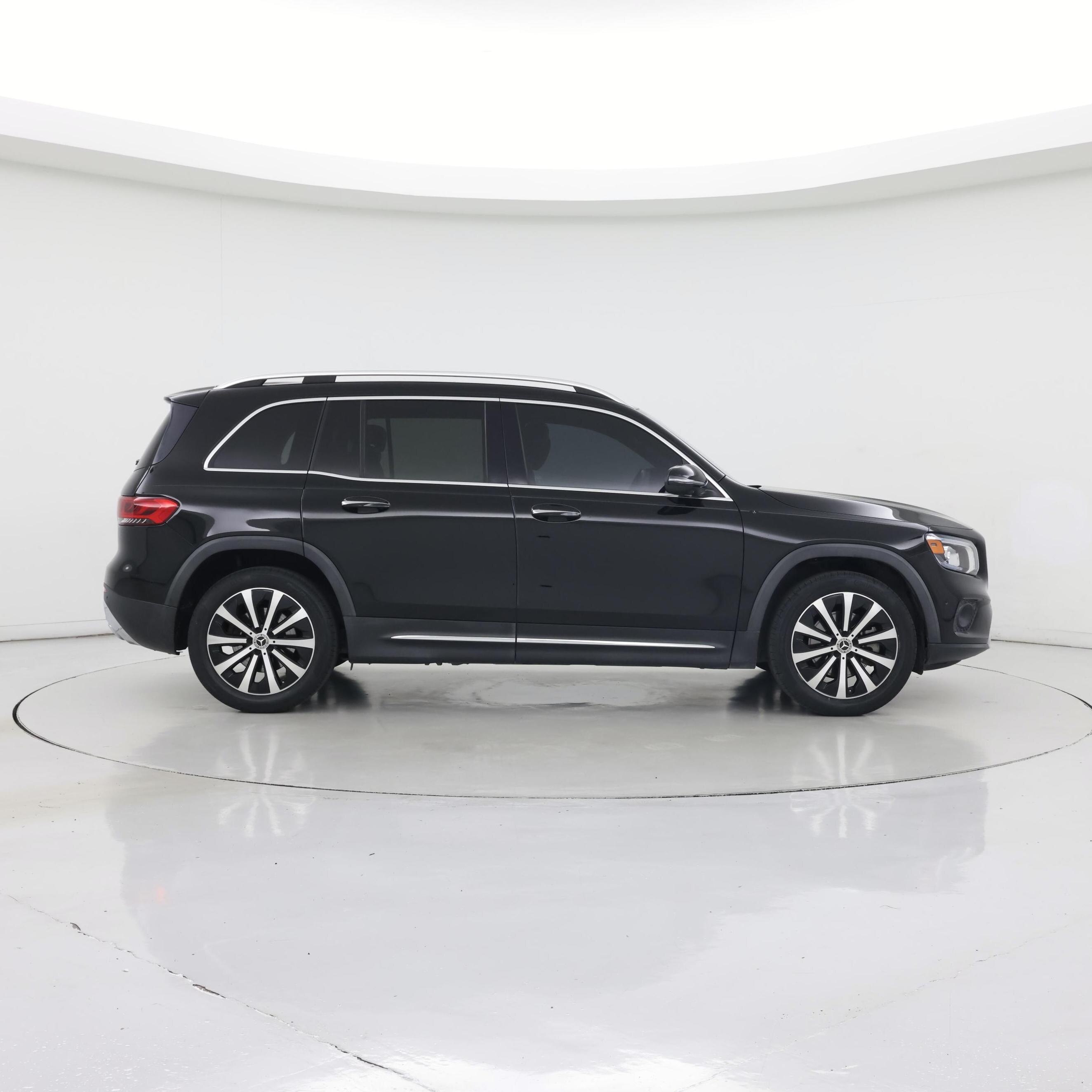 Thumbnail: 2021 Mercedes-Benz GLB - 7