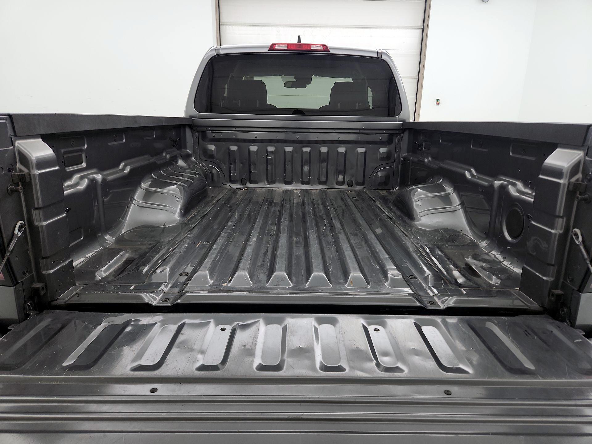 Thumbnail: 2022 Nissan Frontier - 20