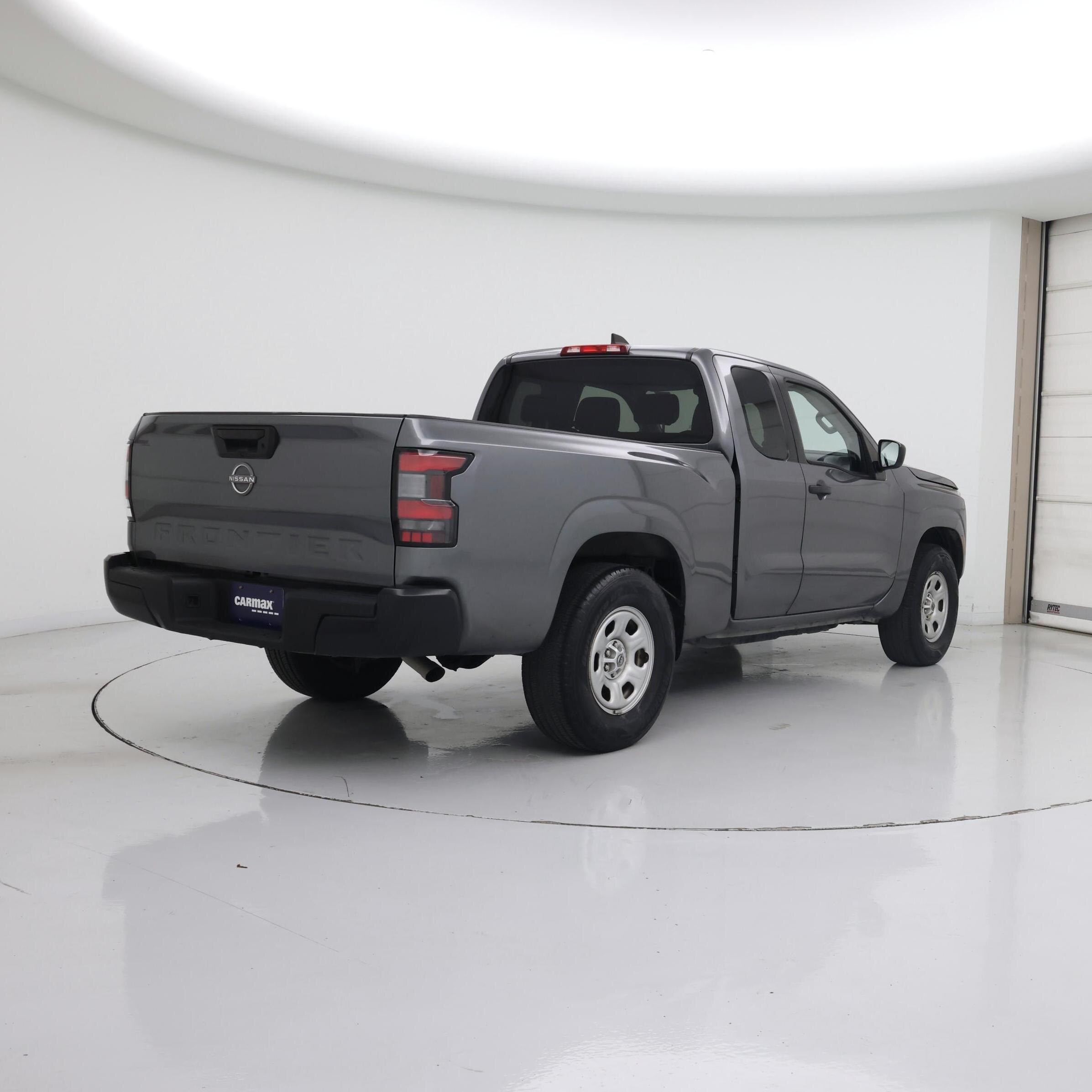 Thumbnail: 2022 Nissan Frontier - 8