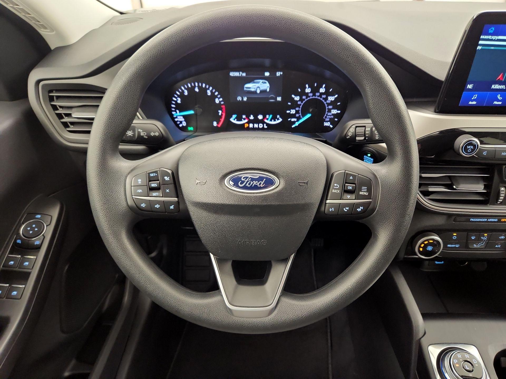 Thumbnail: 2021 Ford Escape - 10