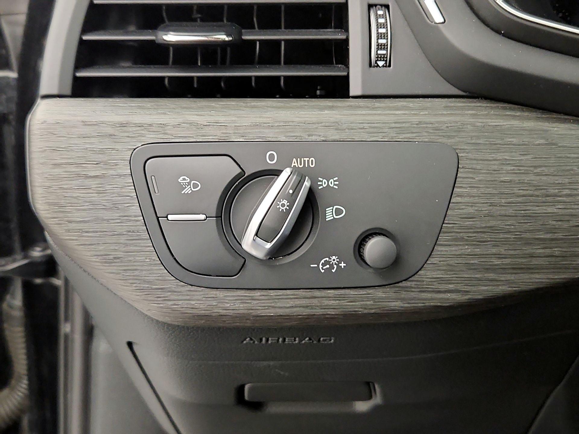 Thumbnail: 2023 Audi A4 - 13