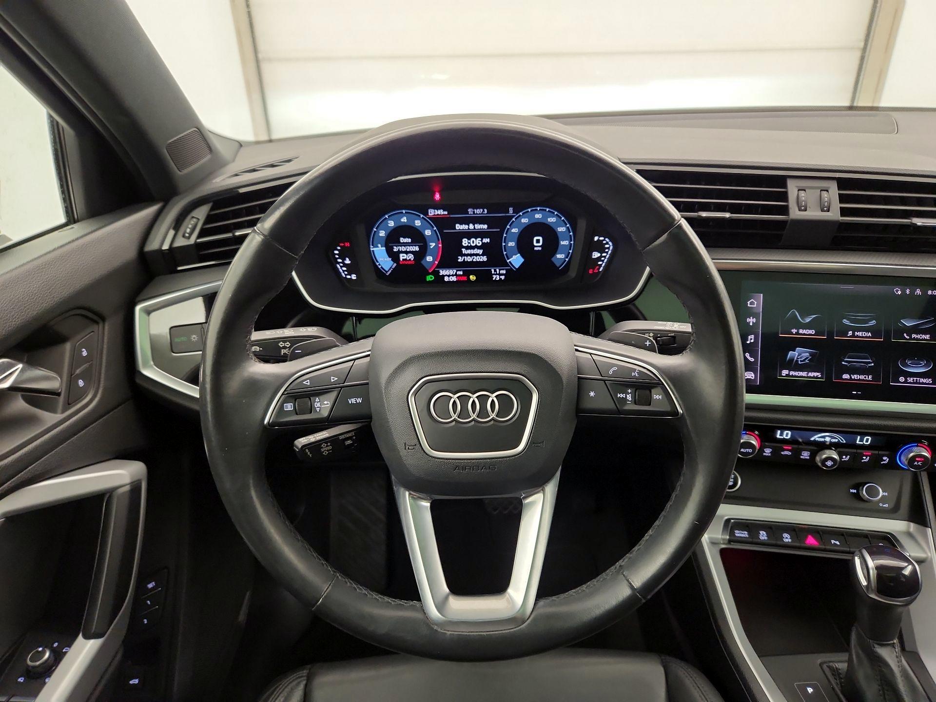 Thumbnail: 2022 Audi Q3 - 10