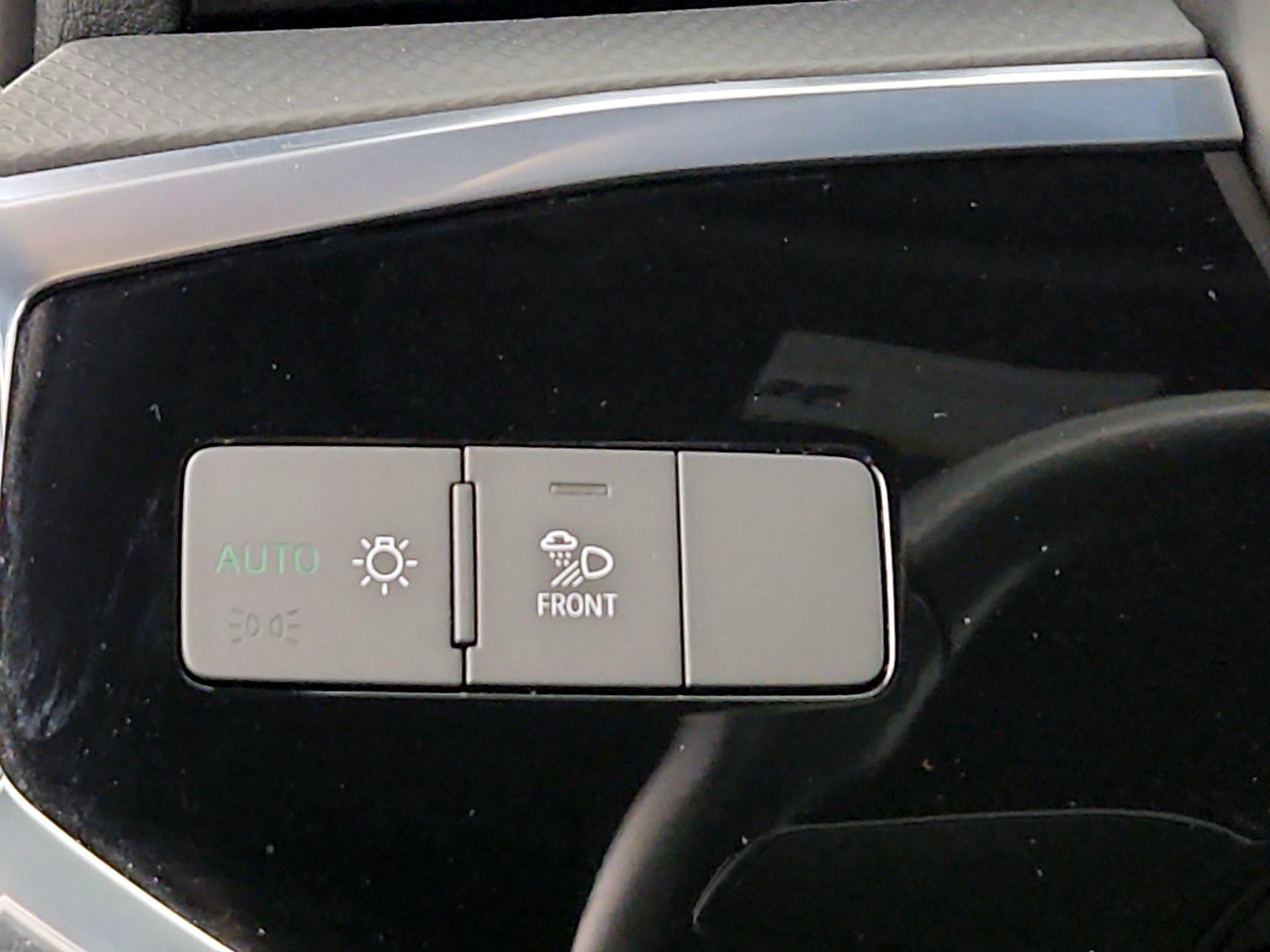 Thumbnail: 2022 Audi Q3 - 13