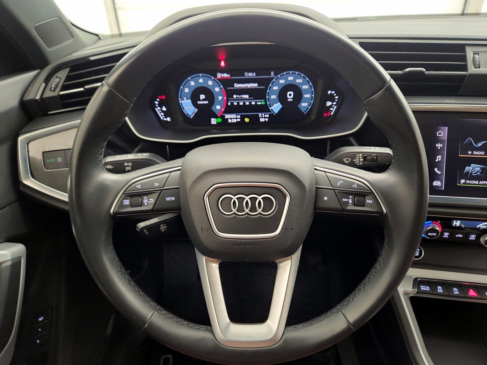 Thumbnail: 2022 Audi Q3 - 10