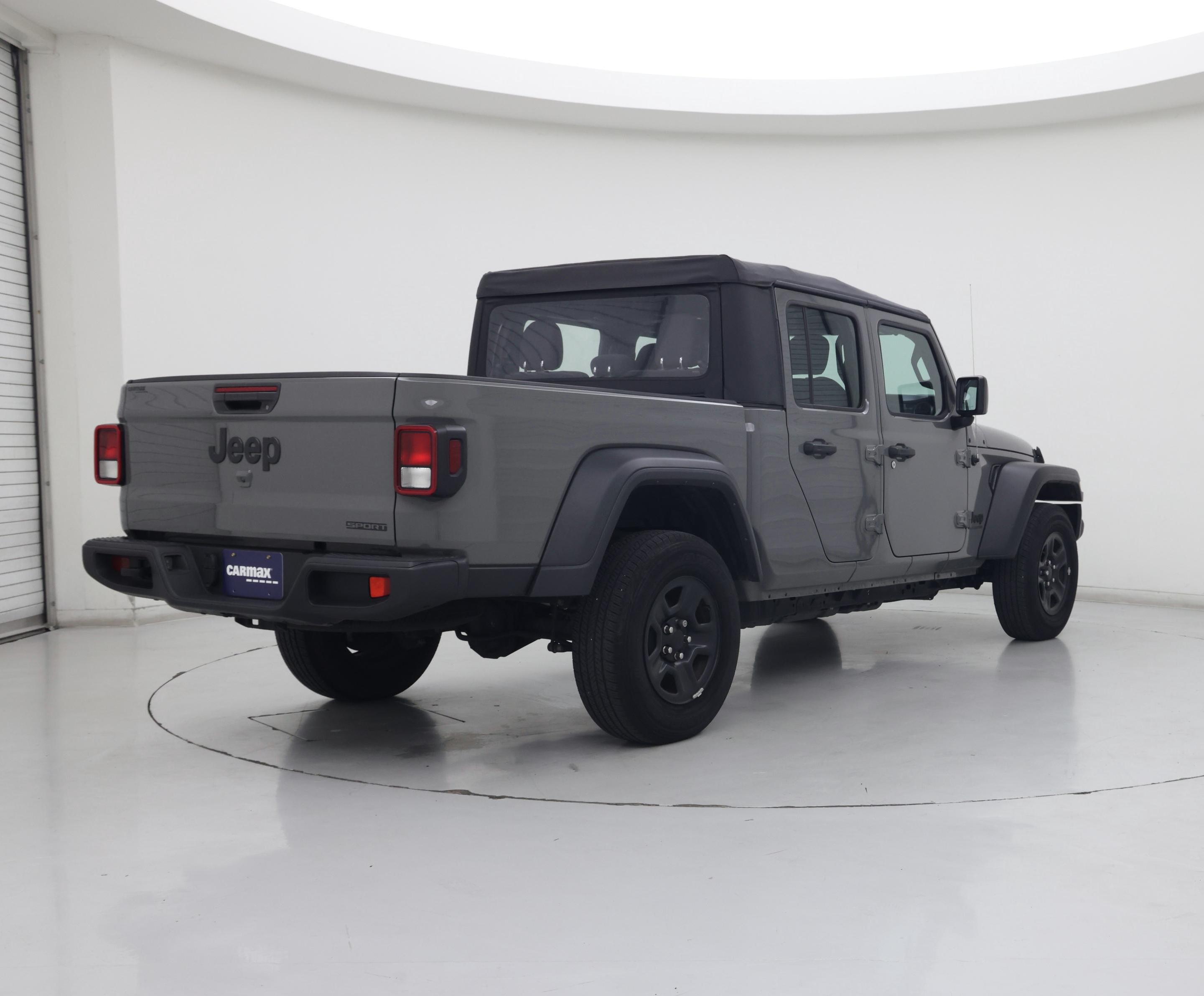Thumbnail: 2021 Jeep Gladiator - 8