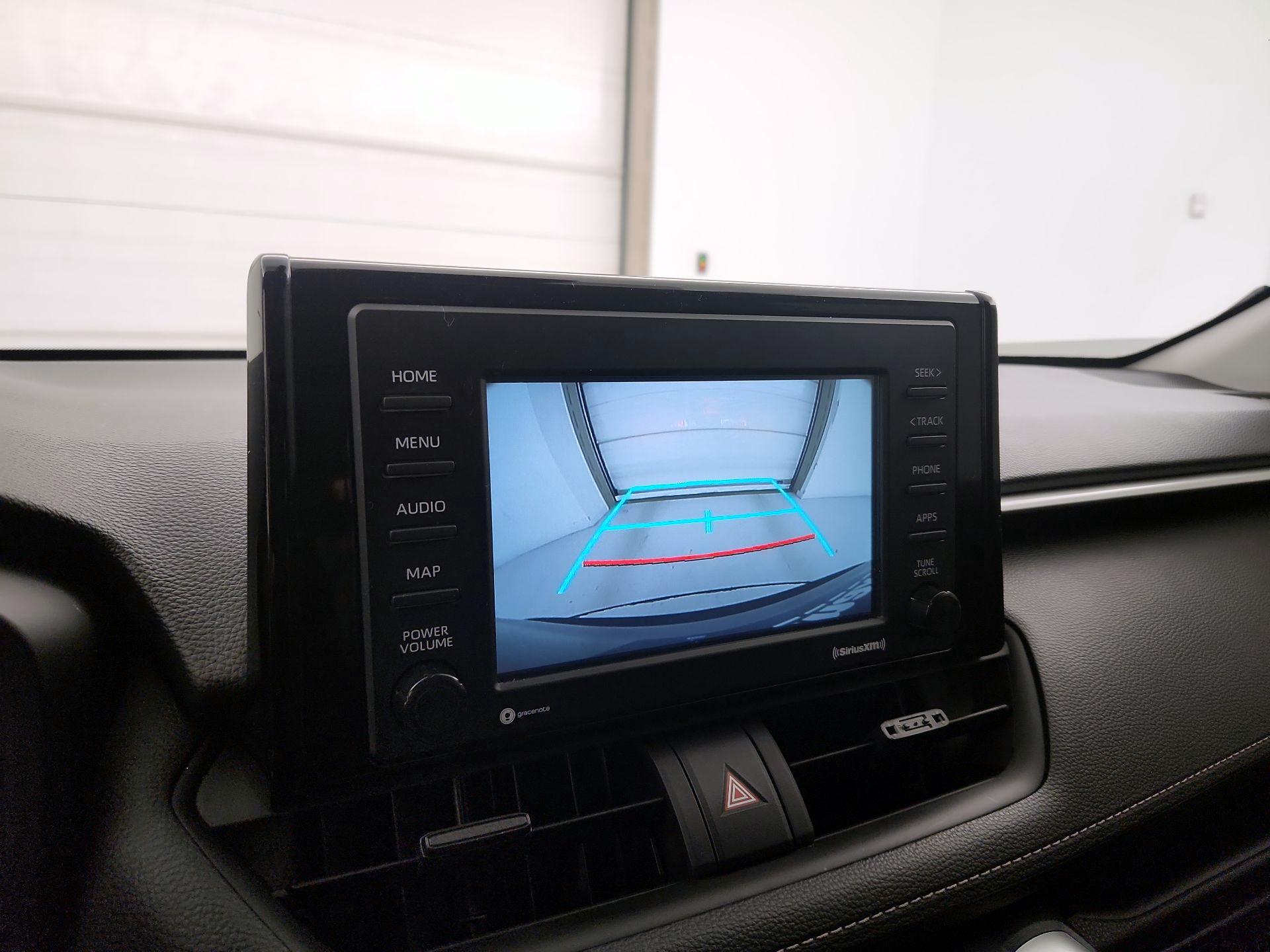 Thumbnail: 2022 Toyota RAV4 - 14