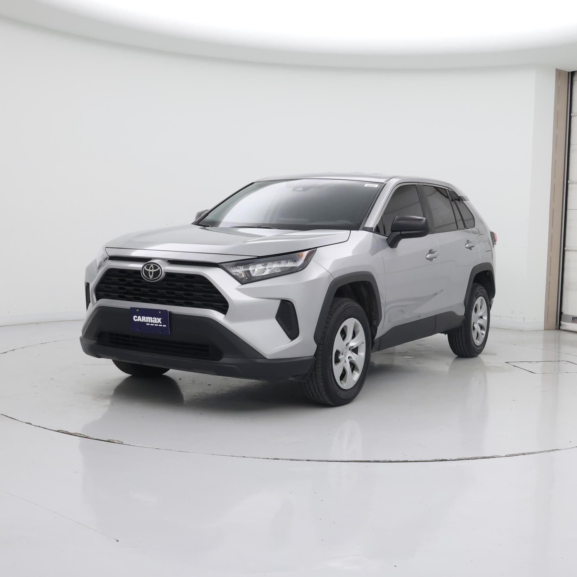 Thumbnail: 2022 Toyota RAV4 - 4