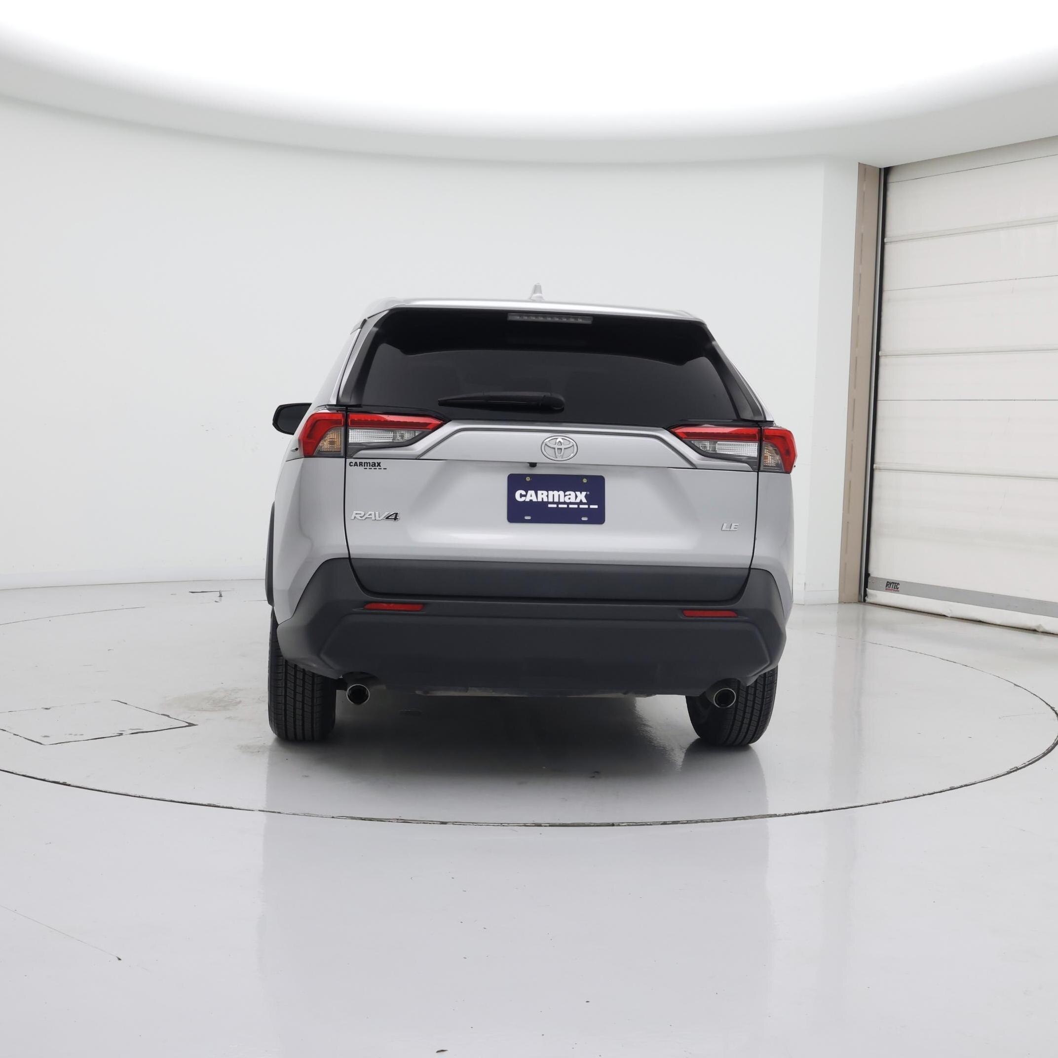 Thumbnail: 2022 Toyota RAV4 - 6