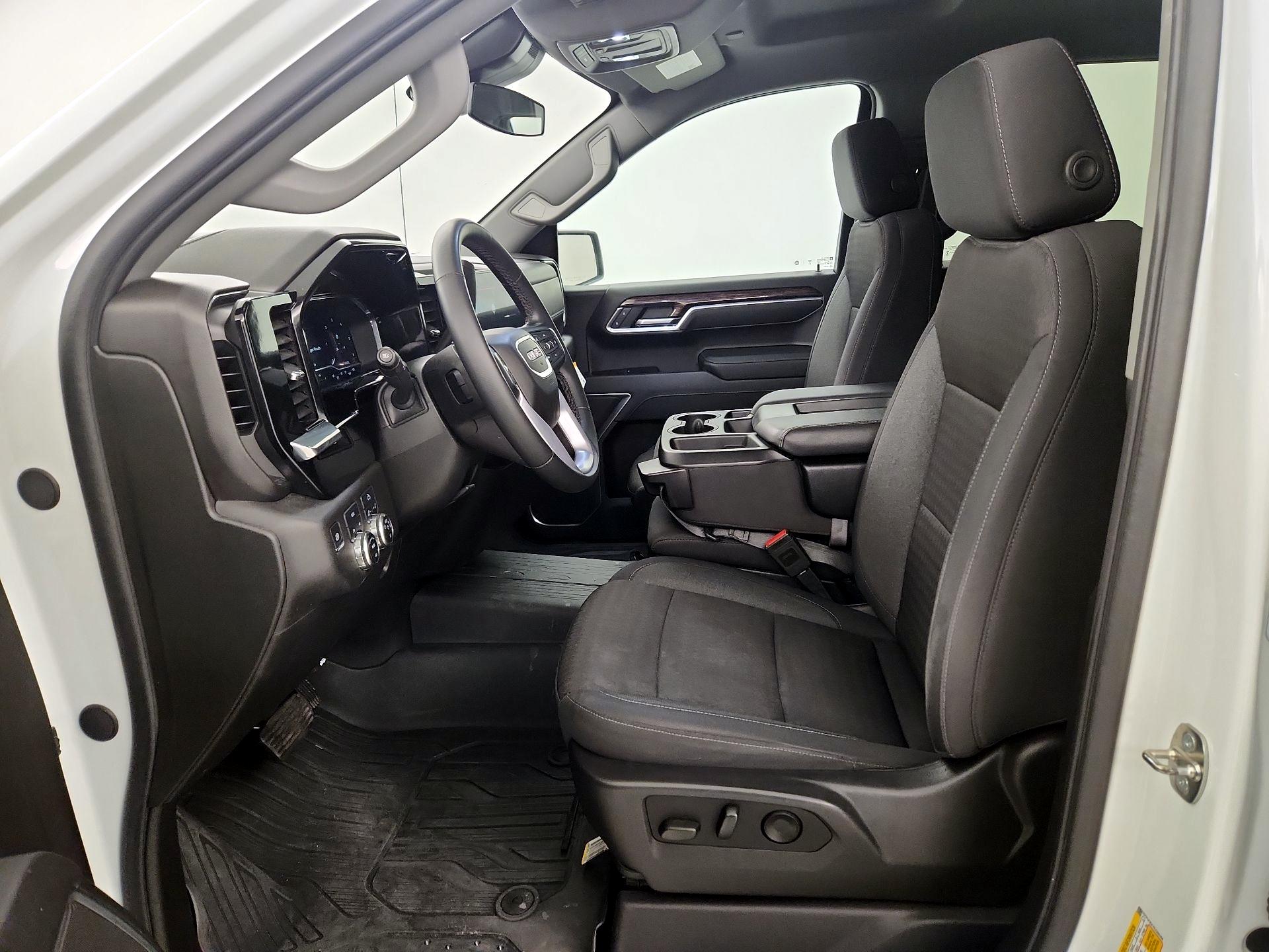 Thumbnail: 2024 GMC Sierra 1500 - 11