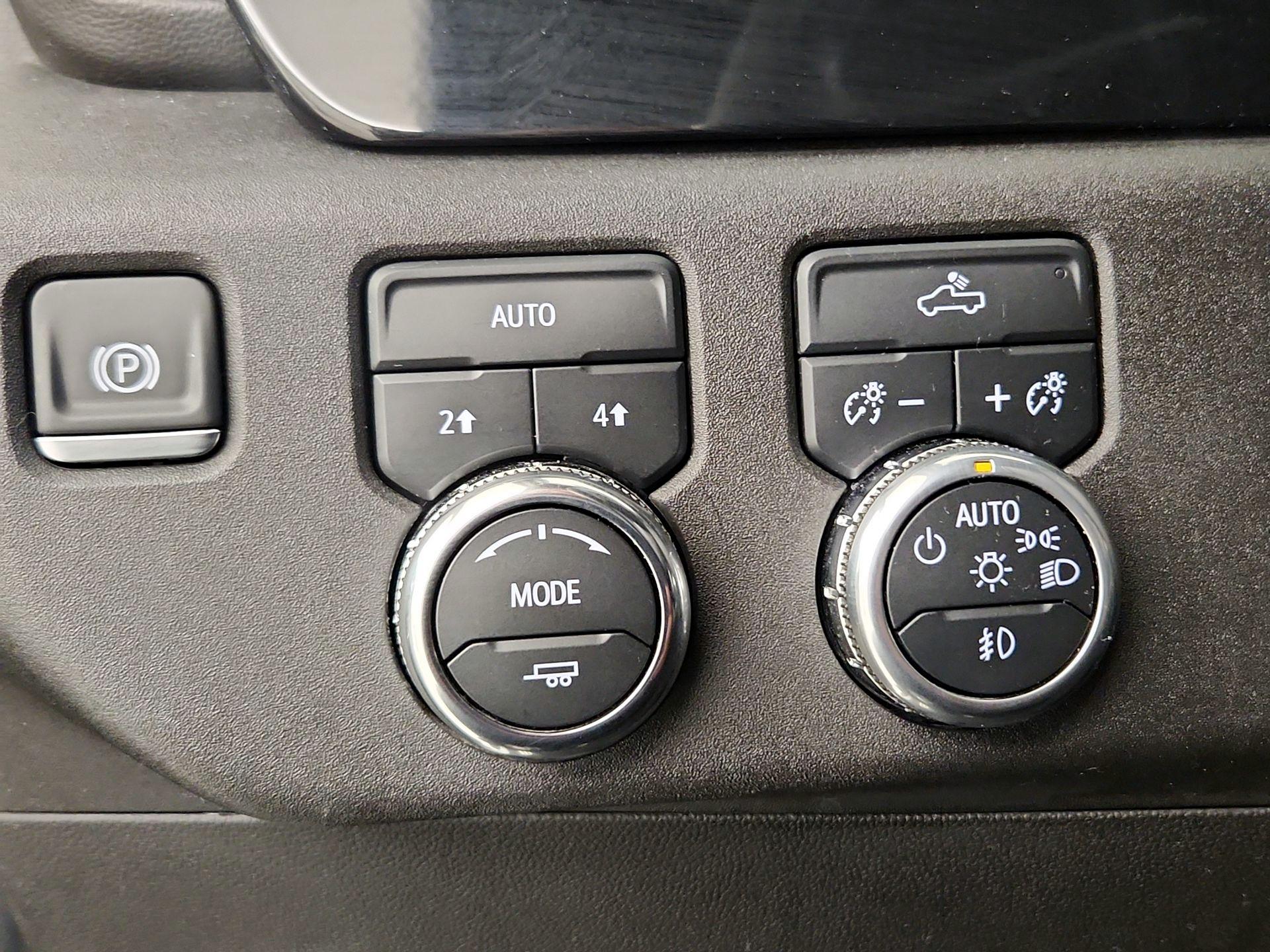 Thumbnail: 2024 GMC Sierra 1500 - 13