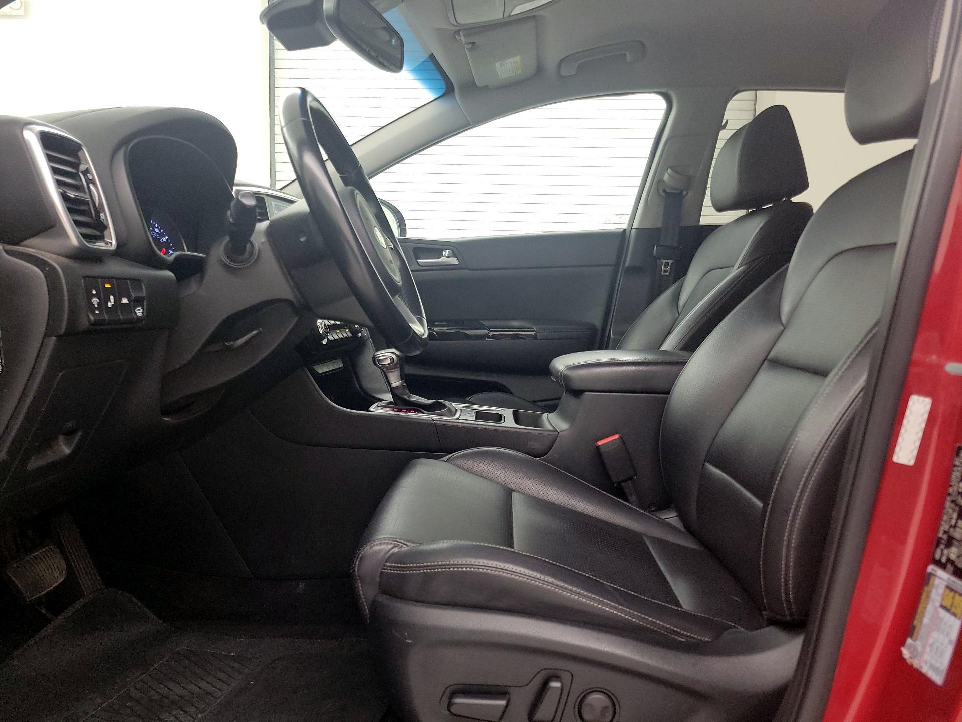 Thumbnail: 2020 Kia Sportage - 11