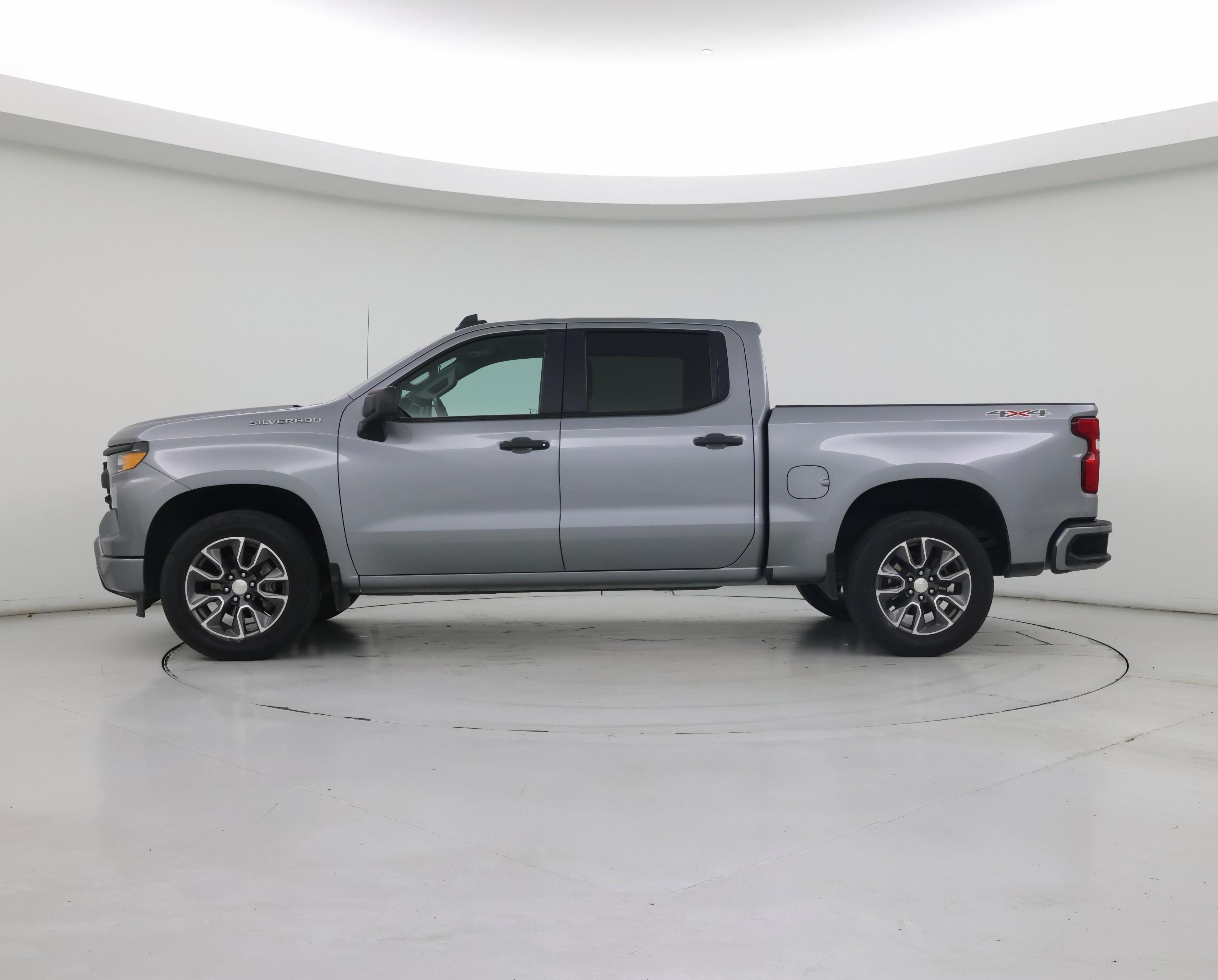 Thumbnail: 2024 Chevrolet Silverado 1500 - 3