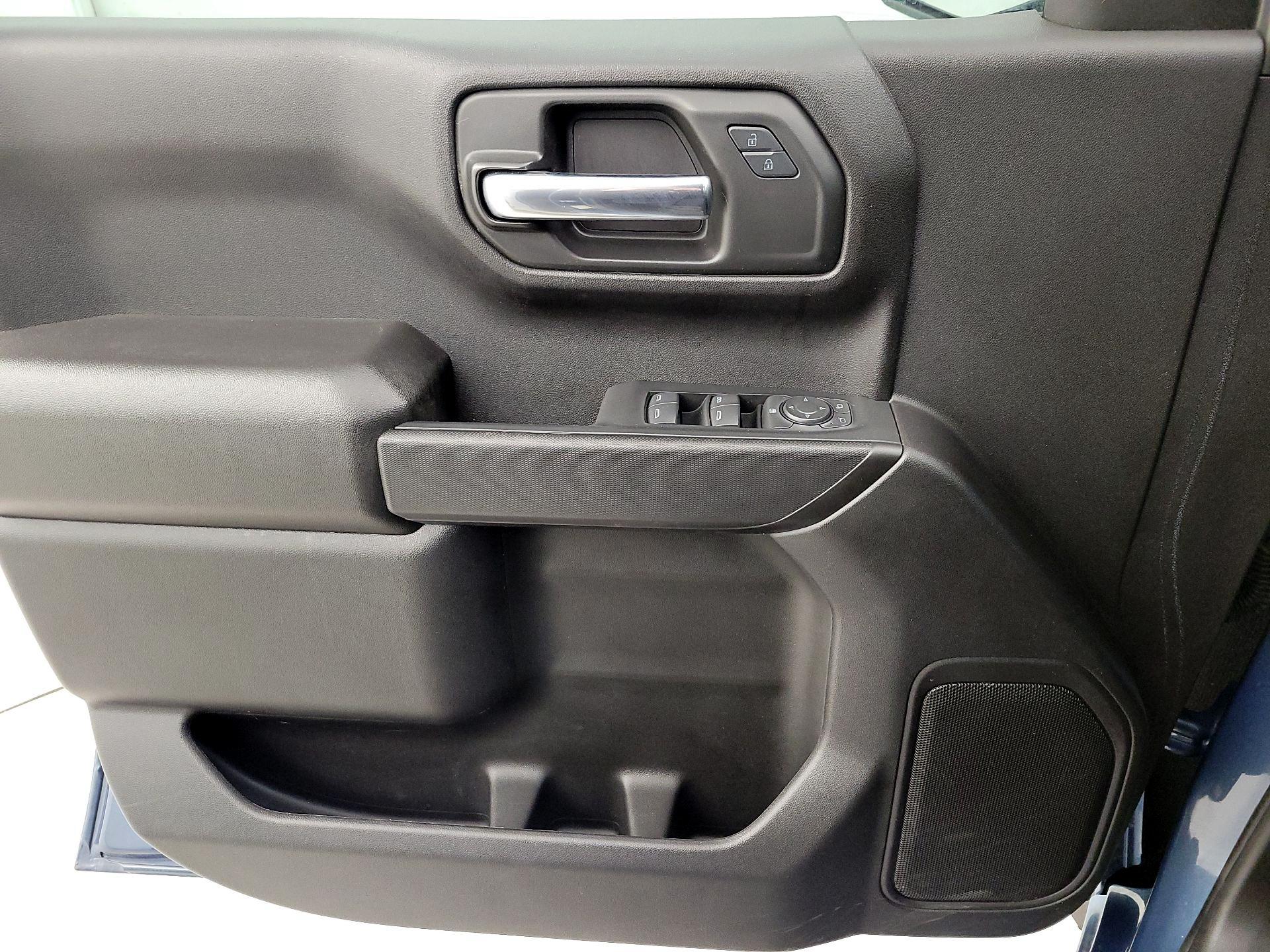 Thumbnail: 2024 Chevrolet Silverado 1500 - 12