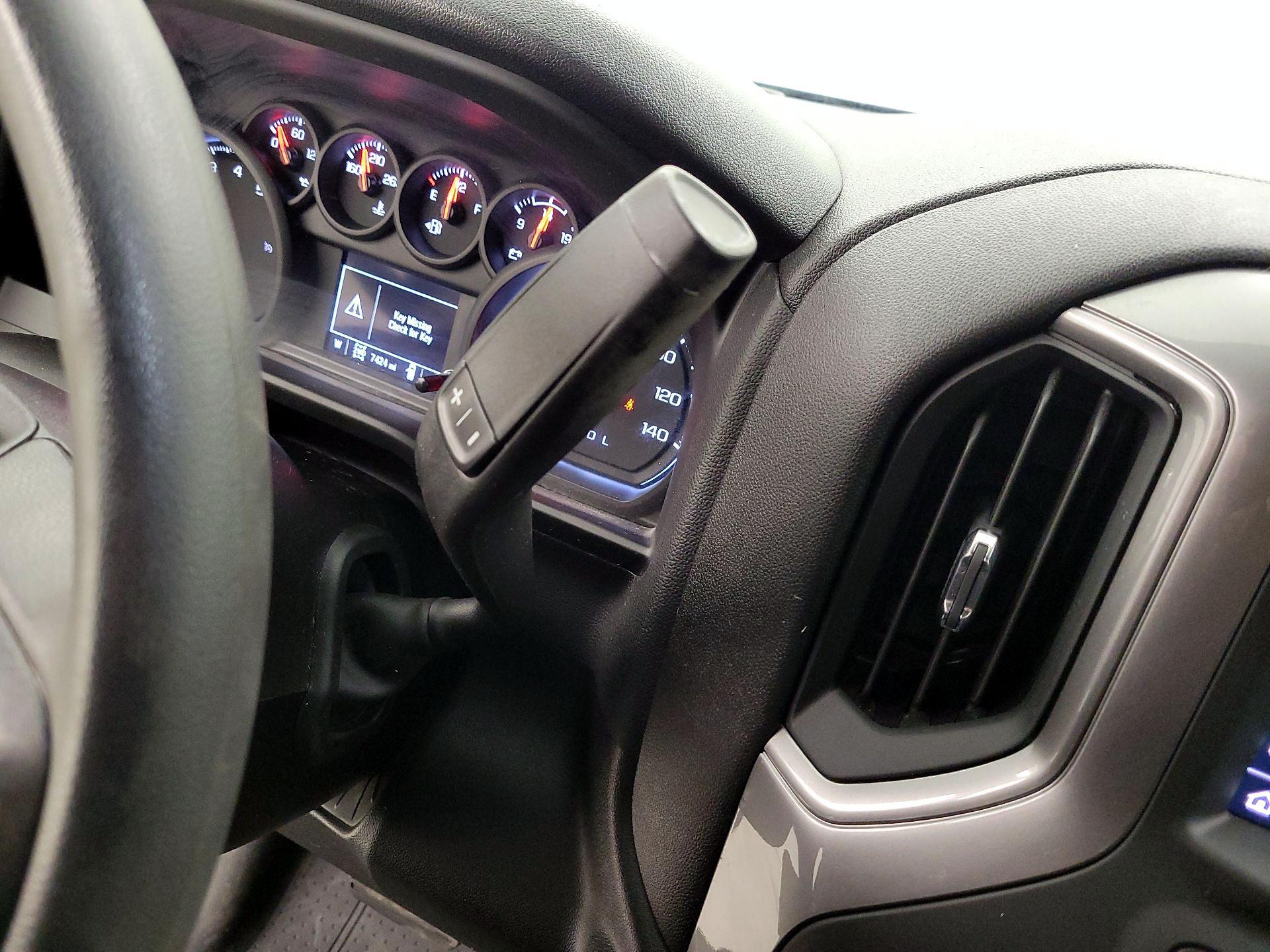 Thumbnail: 2024 Chevrolet Silverado 1500 - 17