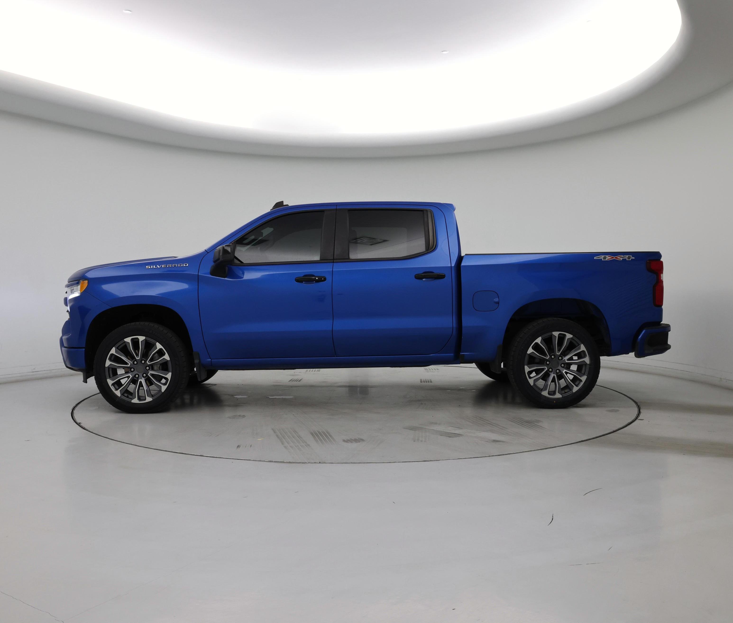 Thumbnail: 2022 Chevrolet Silverado 1500 - 3