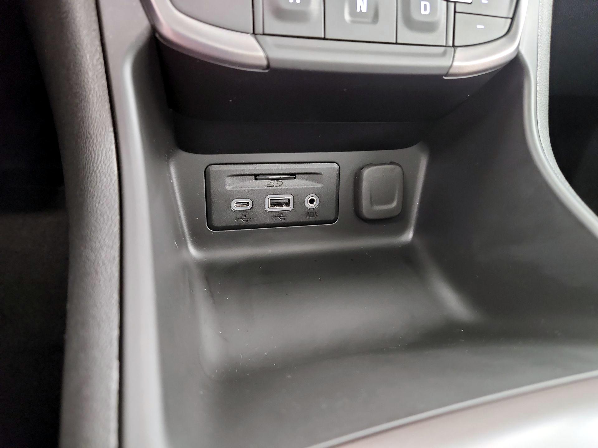 Thumbnail: 2022 GMC Terrain - 19