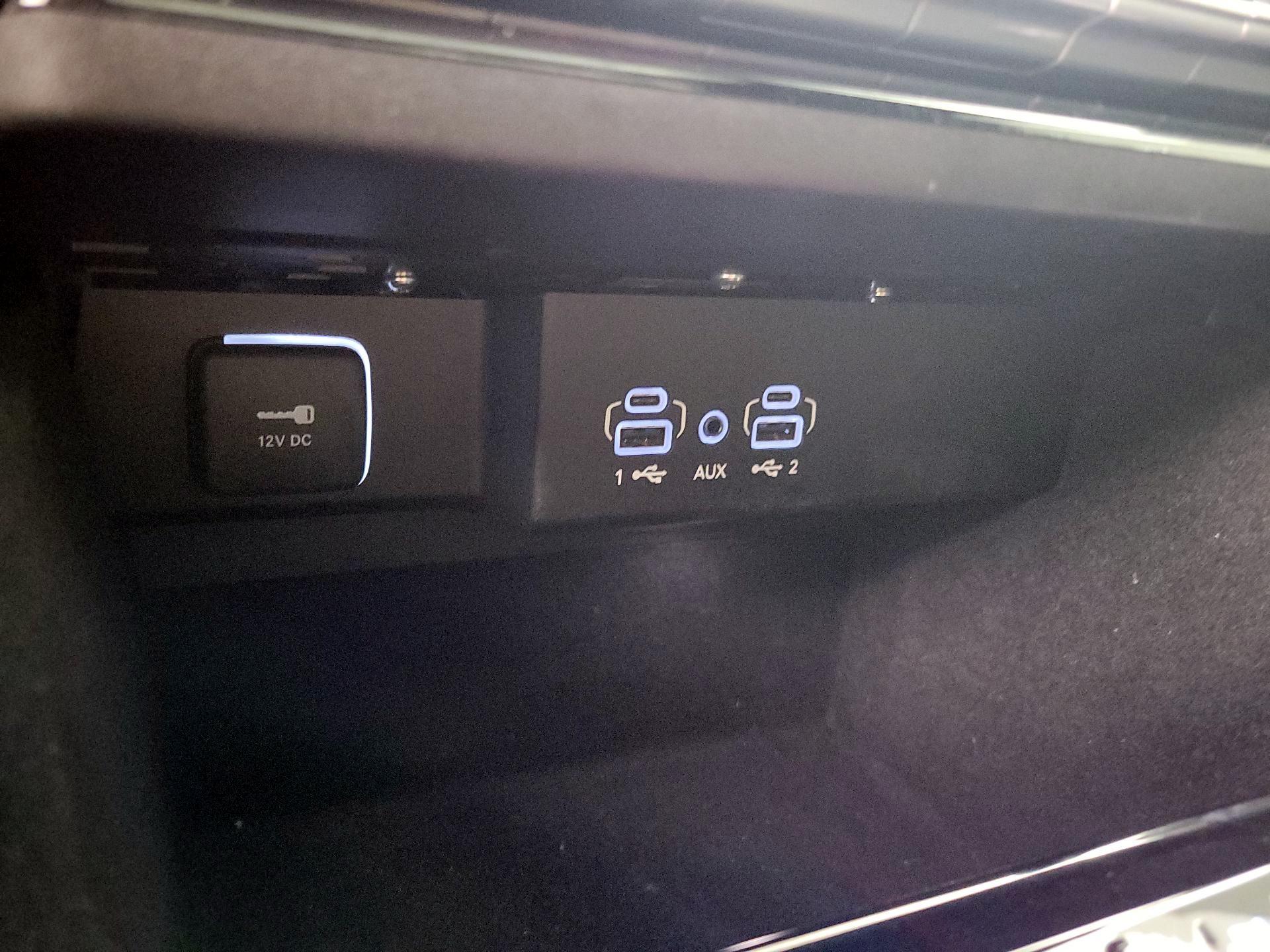 Thumbnail: 2024 Jeep Wagoneer - 19