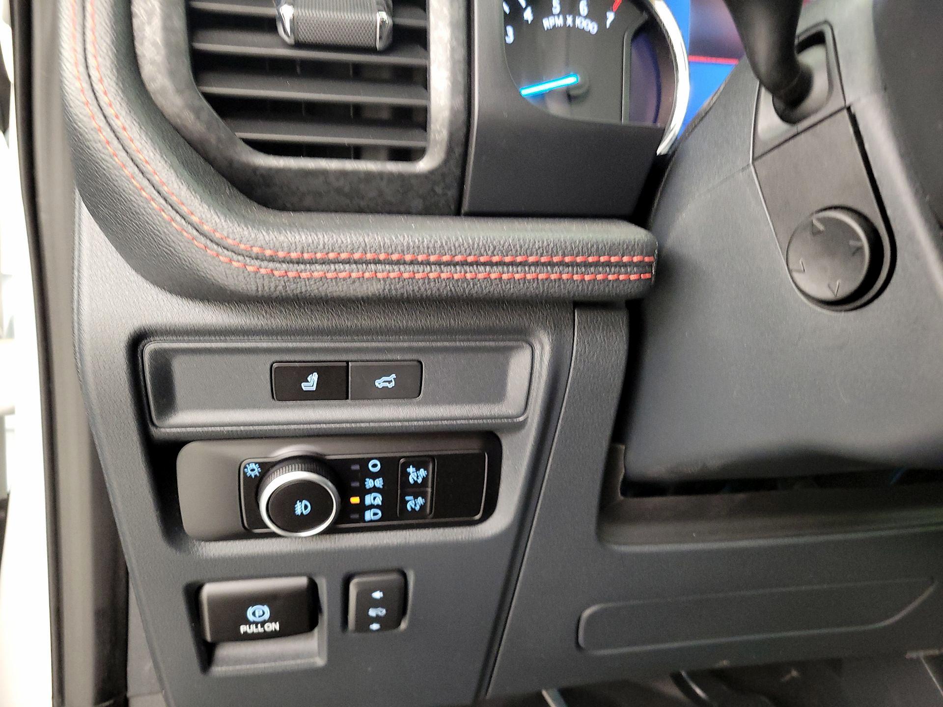 Thumbnail: 2022 Ford Expedition - 13