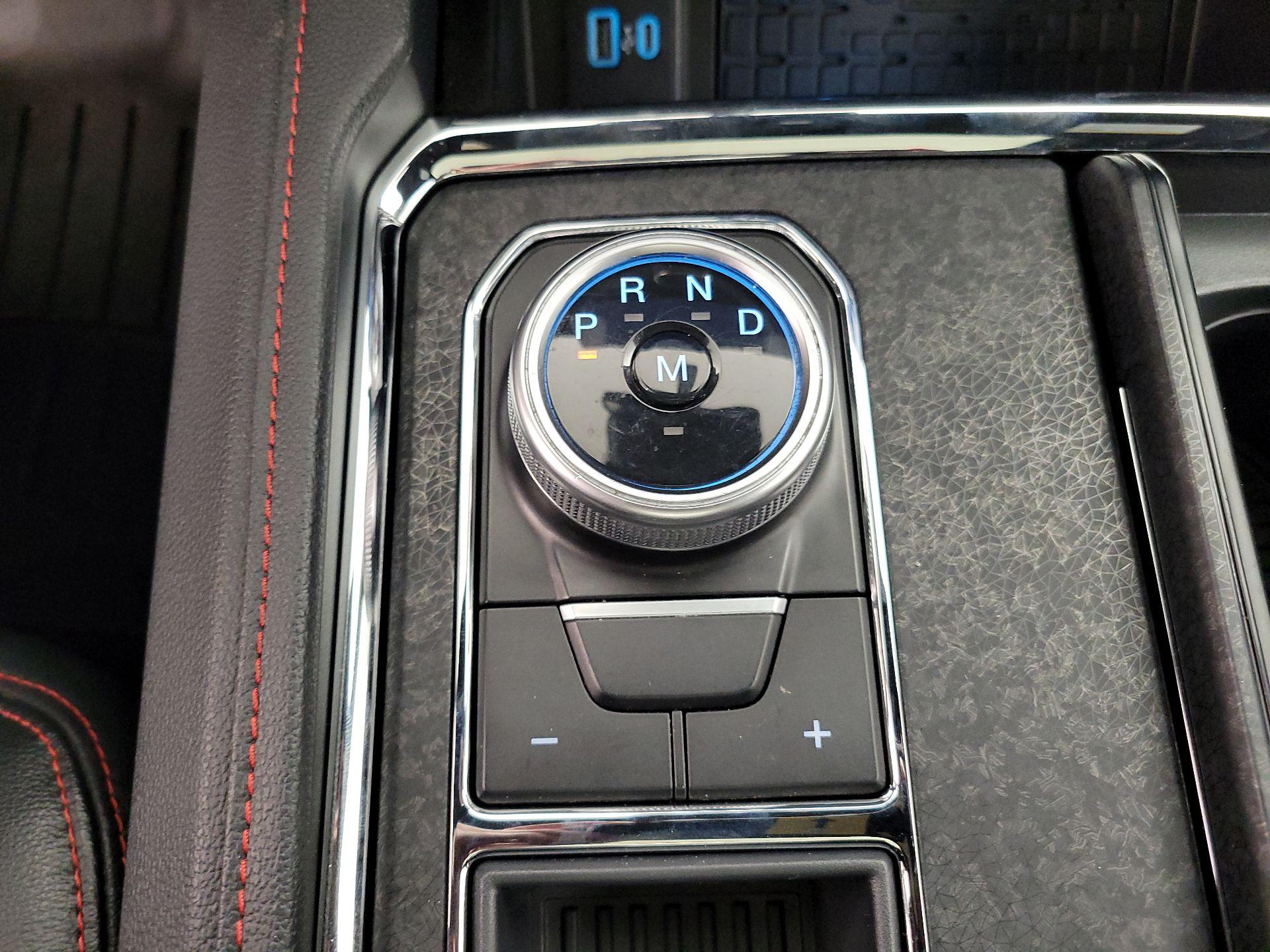 Thumbnail: 2022 Ford Expedition - 18